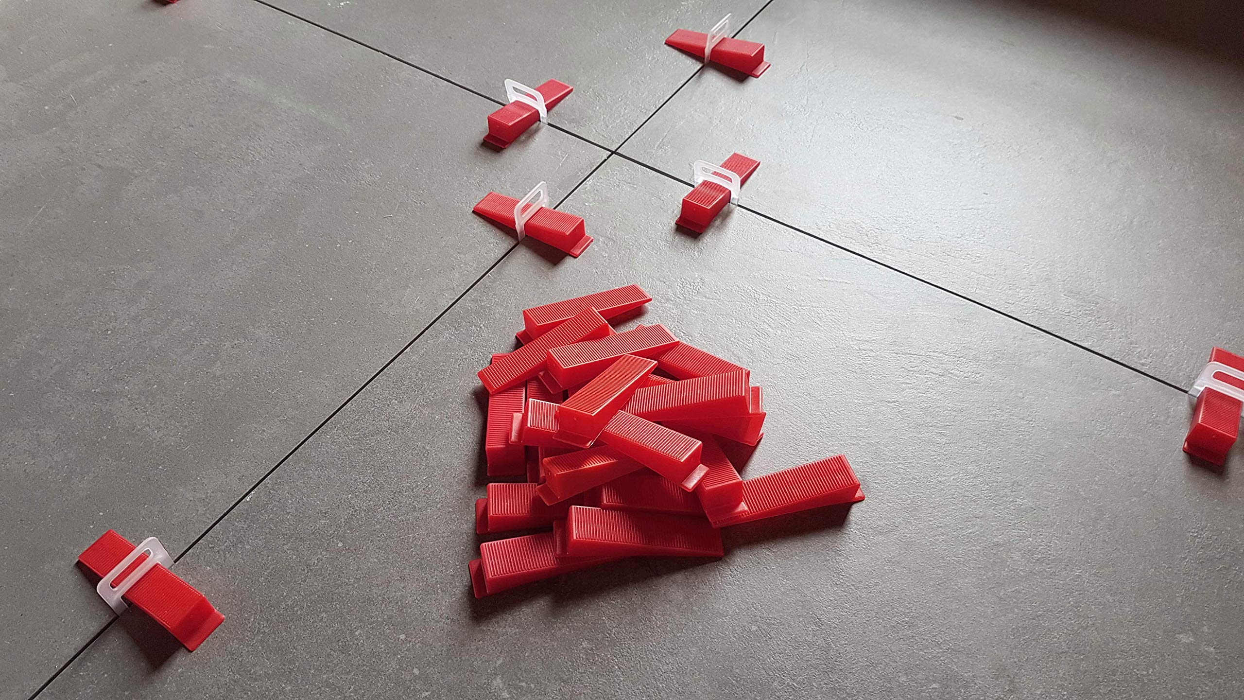 500 Zuglaschen 200 Keile + 1 Zange 2,5mm - KACHEL GOTT® Fliesen Nivelliersystem Set - Fugenbreite wählbar 1mm bis 3mm - Zange Keile Zuglaschen für Fliesenstärke 3-12 mm(SET Semi-Pro 2,5mm)