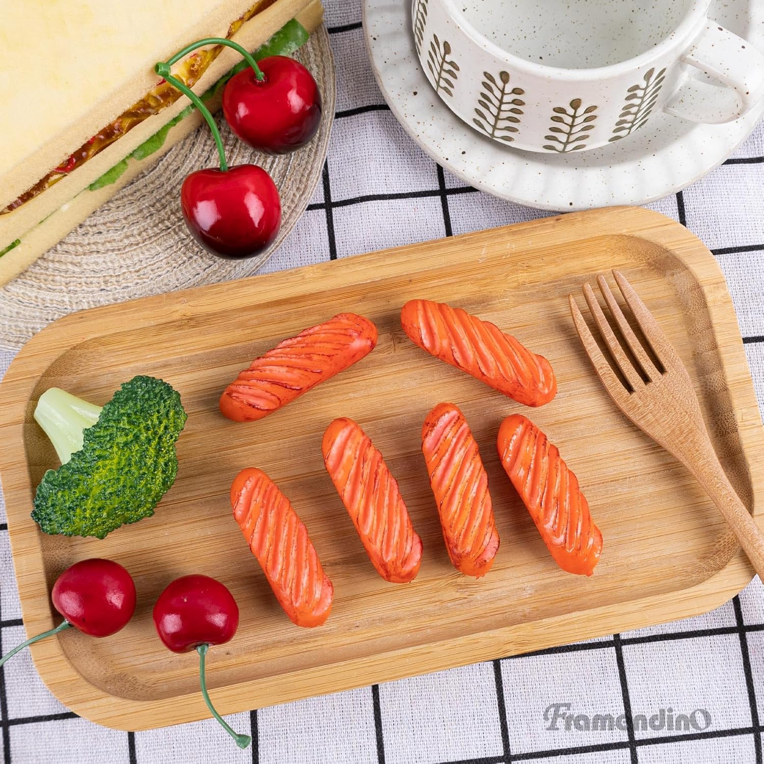 Framendino, 6 Pack Small Artificial Hot Dog Fake Sausage Simulated Food Model Lifelike Props for Display Photography