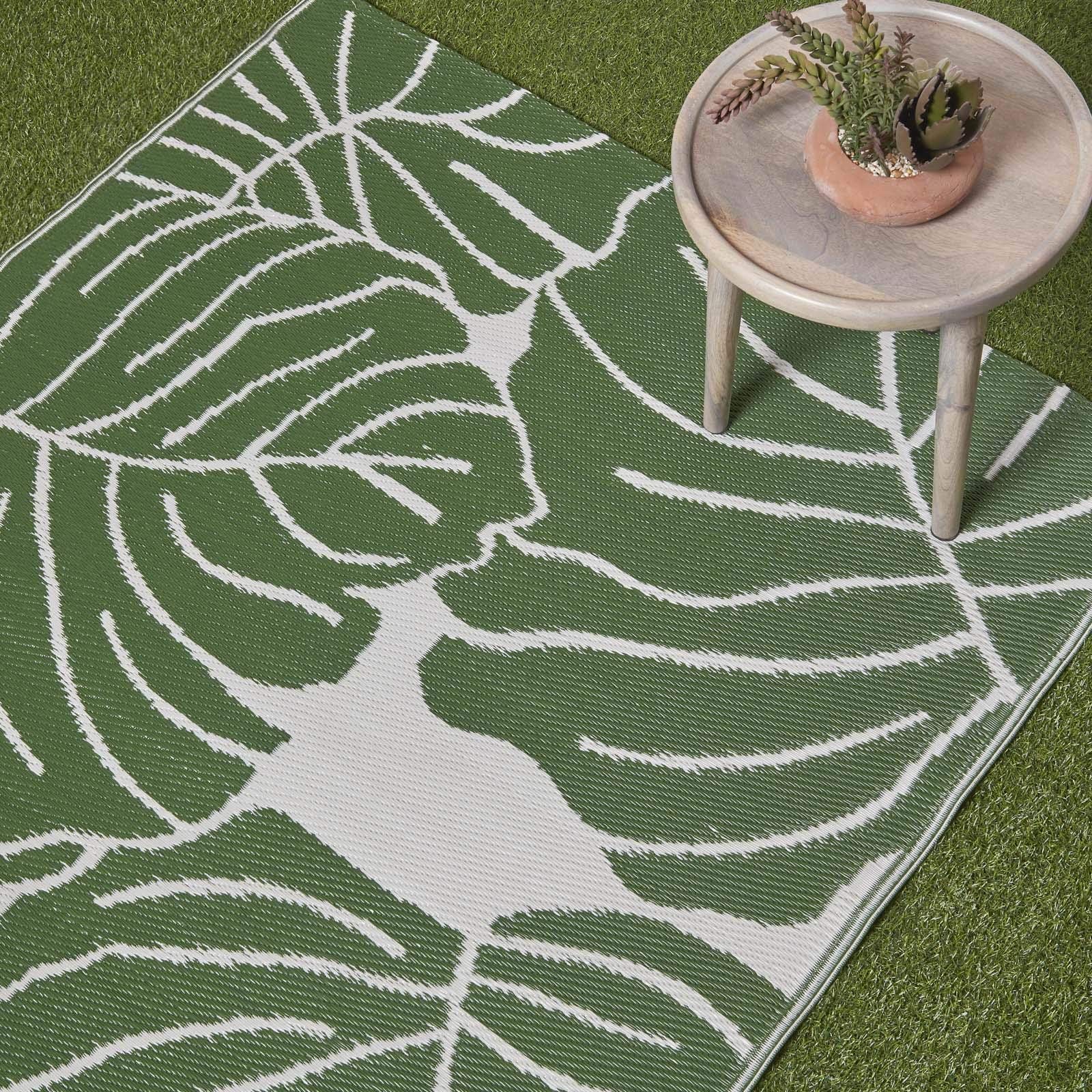 HOMESCAPES Tappeto da giardino impermeabile reversibile verde Ada, 120 x 180 cm, per interni esterni, terrazza balcone