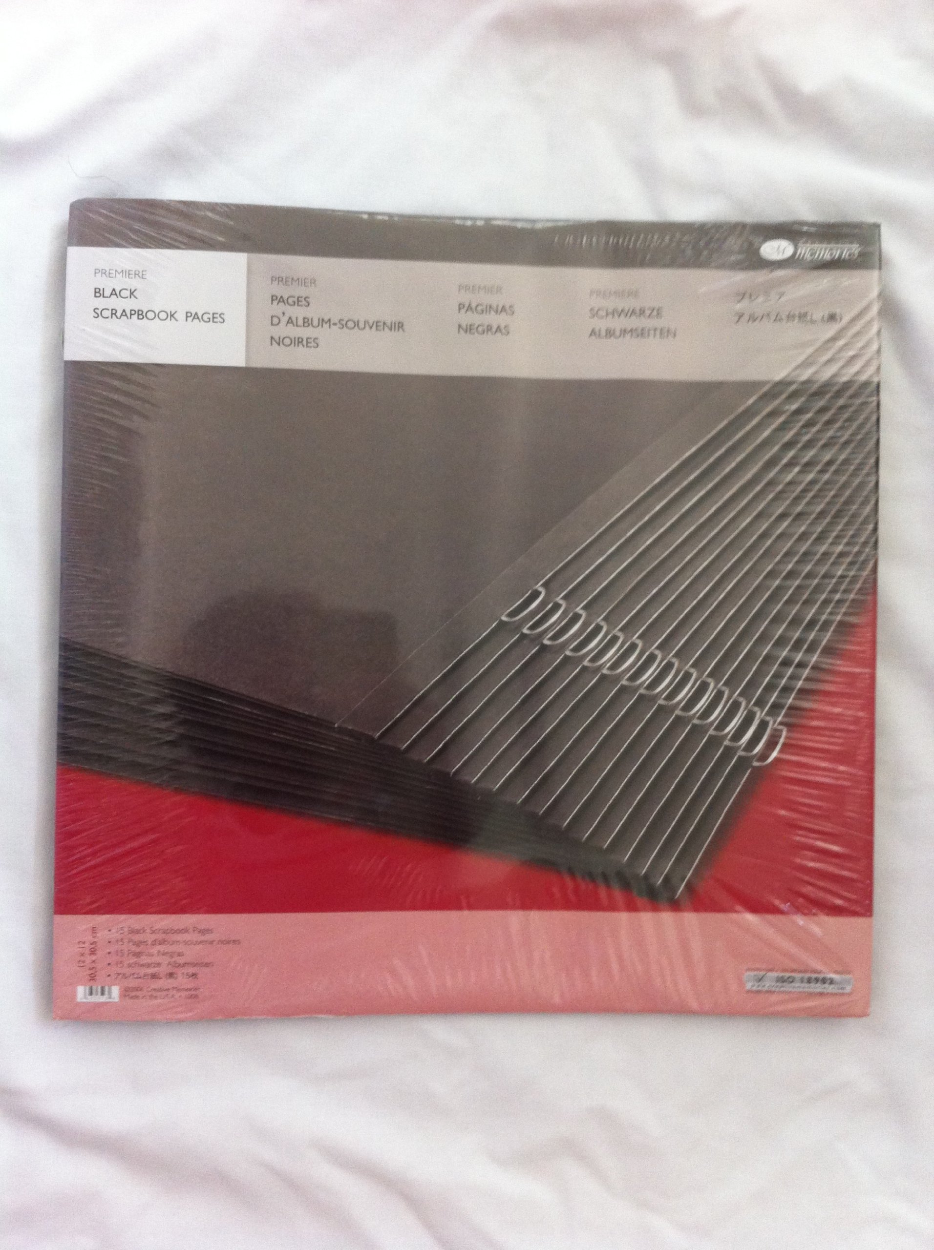 Creative Memories Scrapbook Album Refill Pages 12 x 12 Black 2006 by Creative Memories