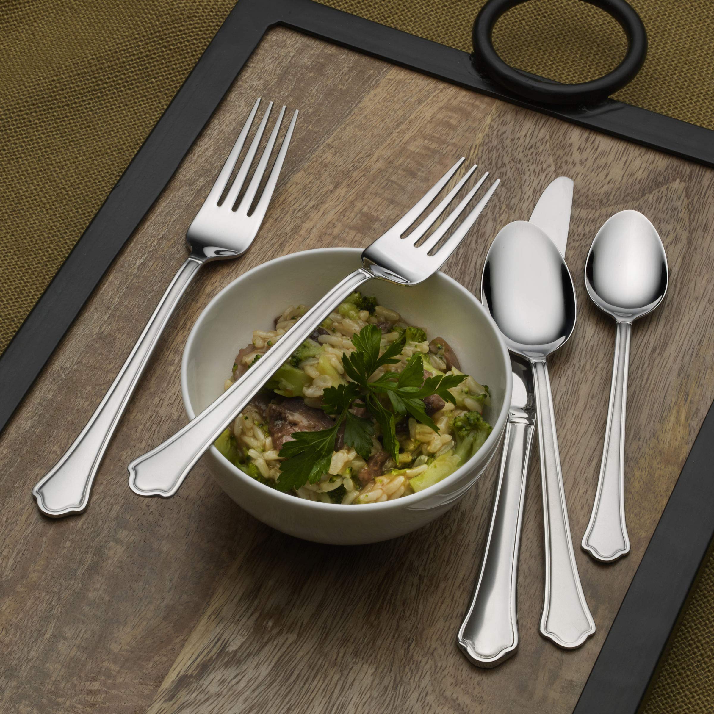 Amazon | Pfaltzgraff Everyday Capri Frost 61-piece Flatware Set