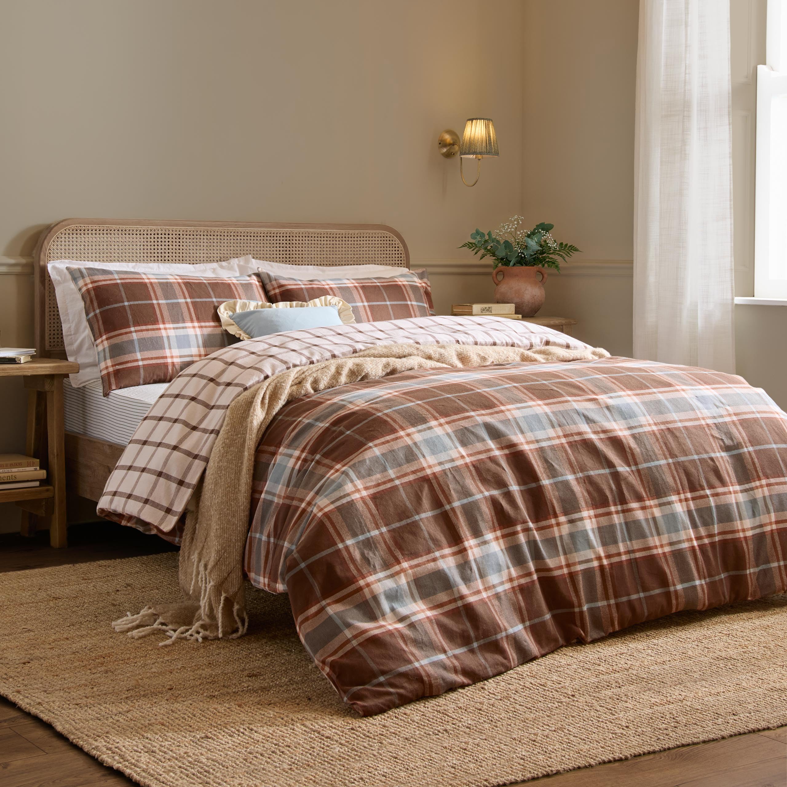 furn. Wylder Braemar Check Duvet Cover Set (Chocolate/Blue - Double)