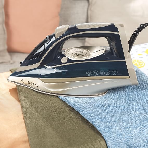 Beldray BEL01847 Single Temperature Iron – Precision Steam Iron, One Temp Technology, Variable Steam Control, Ceramic Soleplate, Auto Shut-Off, 320ml Water Tank, 200G/Min Steam Shot, 3m Power Cord