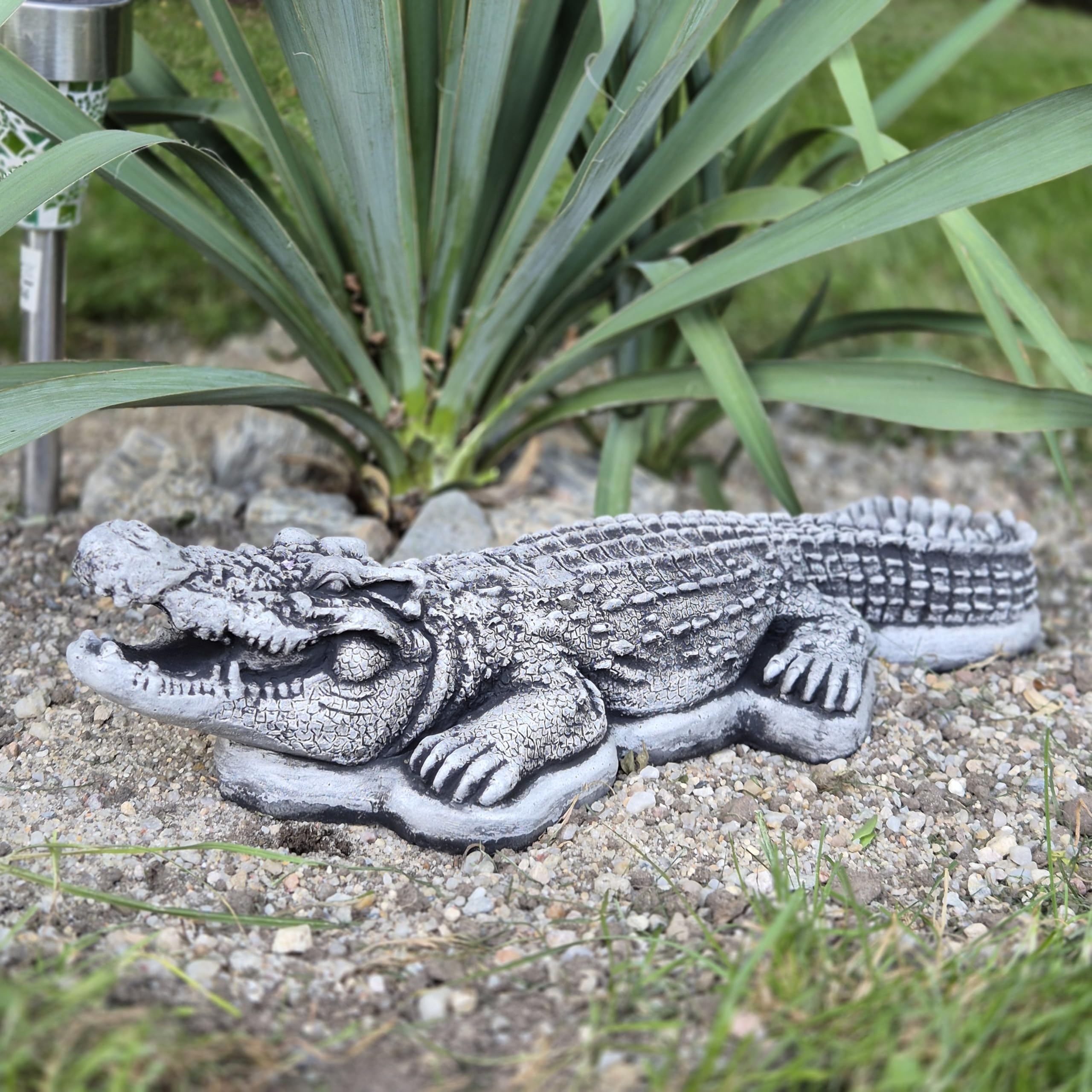 FABRIQ Grande coccodrillo da 68 cm, 11 kg, in pietra massiccia, resistente alle intemperie, decorazione da giardino realistica
