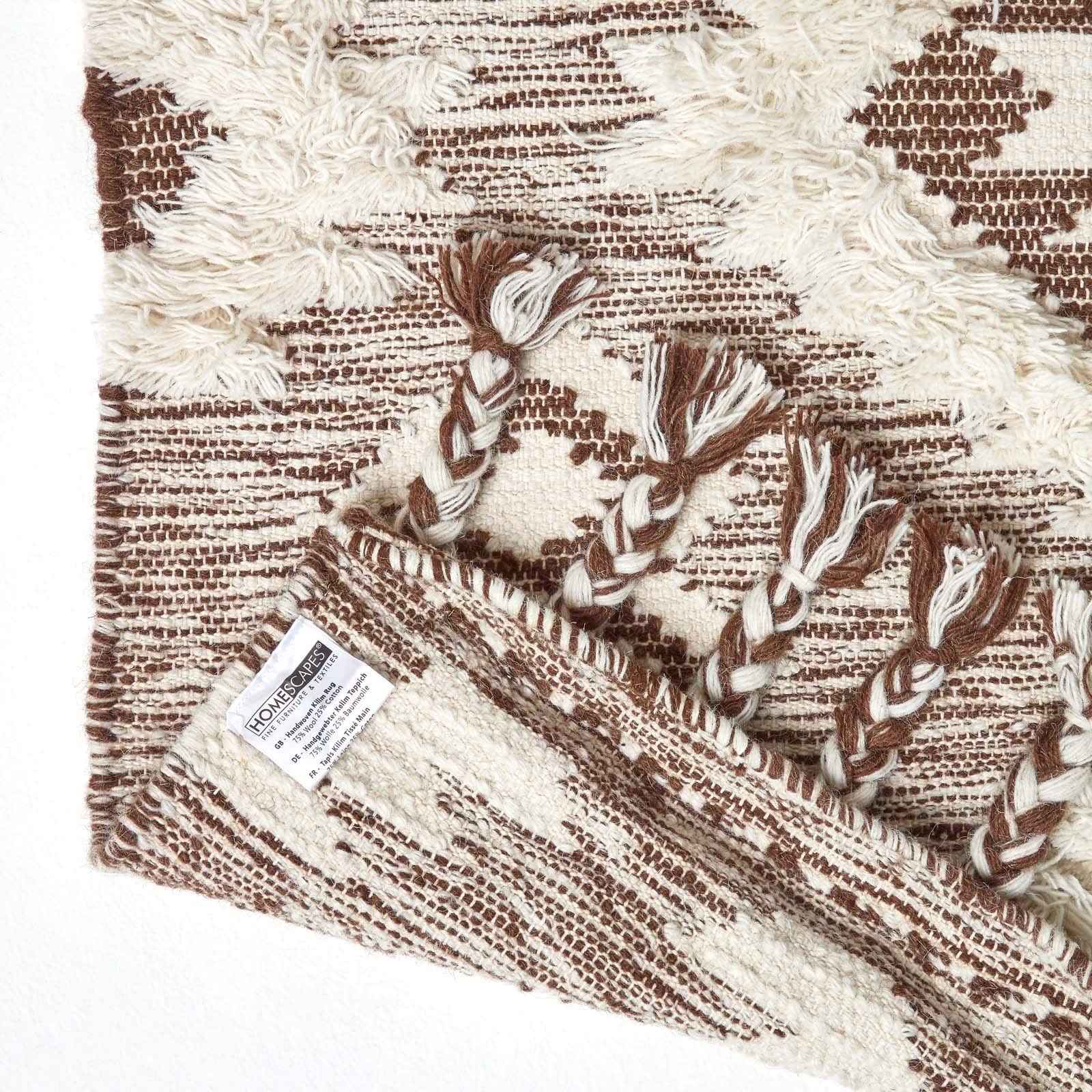 HOMESCAPES Lhasa Tappeto Kilim intrecciato a mano marrone e crema per soggiorno tappeto in lana trapuntata con frange, 90 x 150 cm