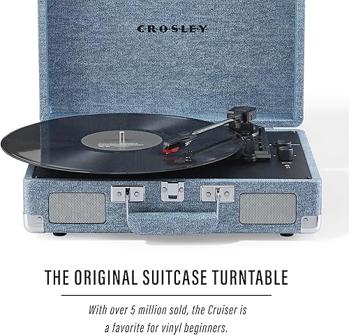Miniatura 2 de Crosley CR8005F-WD Cruiser Plus - Tocadiscos de vinilo vintage de 3 velocidades con Bluetooth y maleta con altavoces integrados, mezclilla lavada