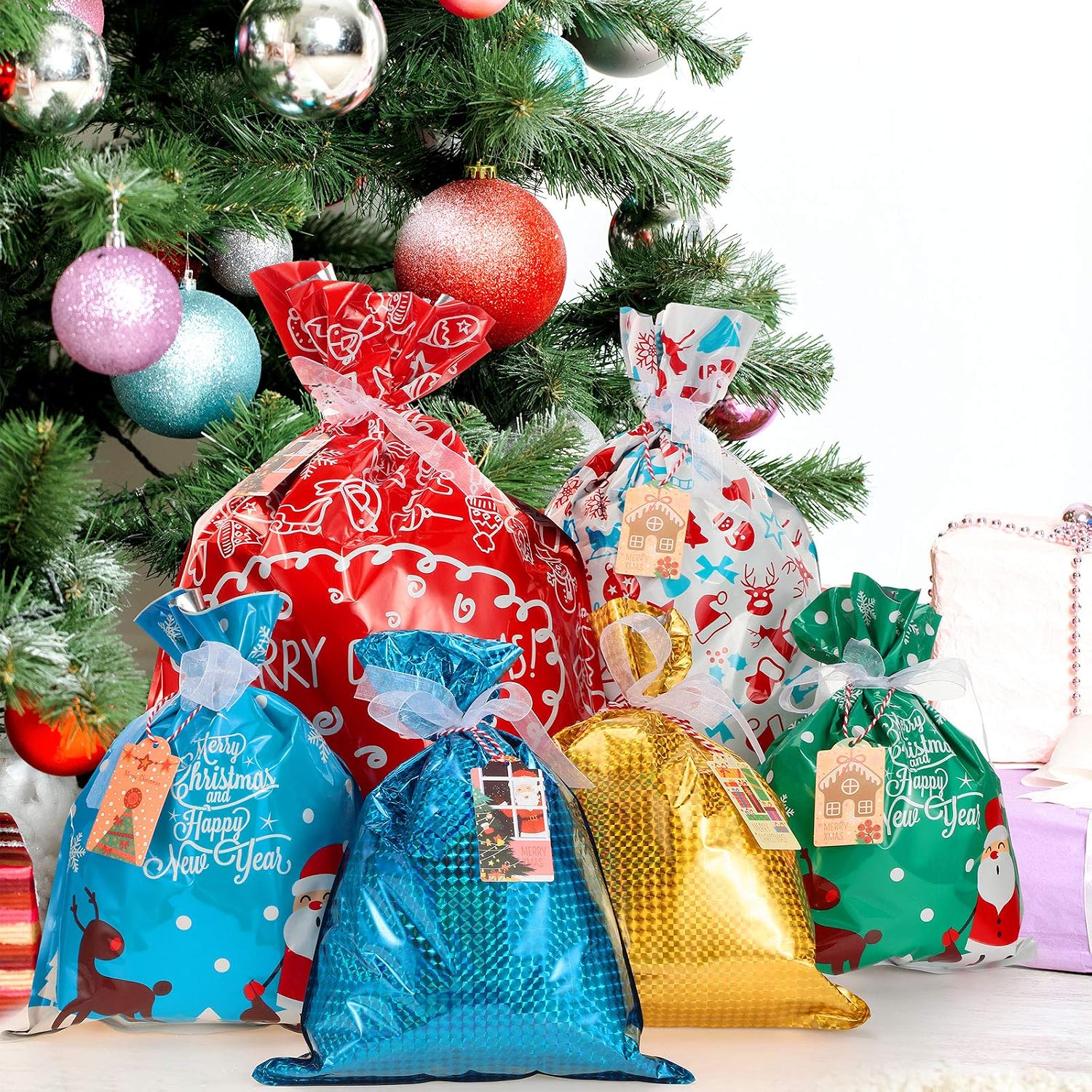 Onе-Dау Sаlе: Uр tо 40% оƒƒ 35 Pieces Christmas Drawstring Bags Assorted Sizes Christmas Wrapping Bags Treats Bags Christmas Goody Bags Christmas Bags with Hanging Tags, Strings, Ribbons for Christmas Birthday Party Favors