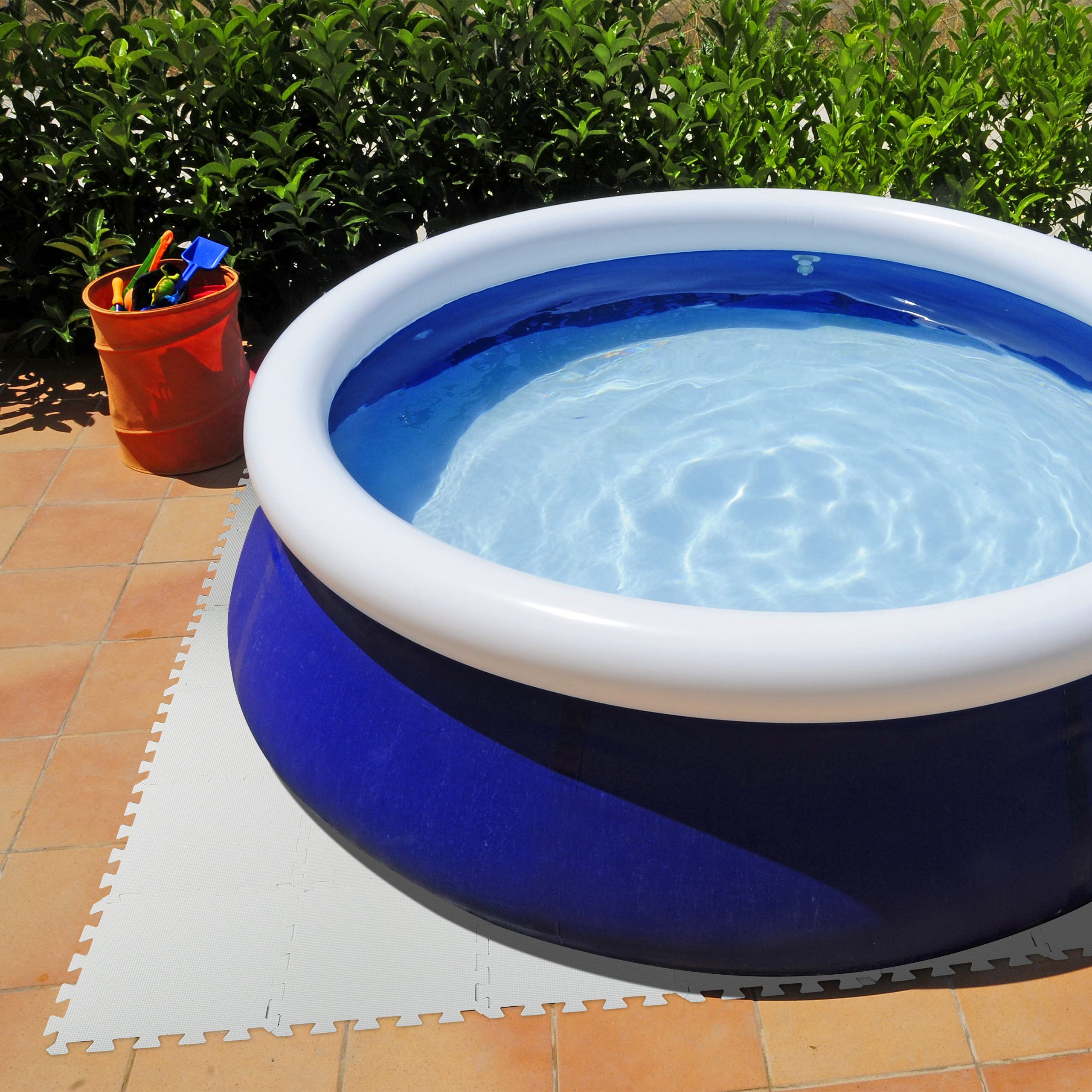 Relaxdays 96x Tappeto da Palestra, 30x30 cm, Piastrelle, 8,64 m², Tappetino a Puzzle, per Pesi da Fitness, in Gomma, Bianco