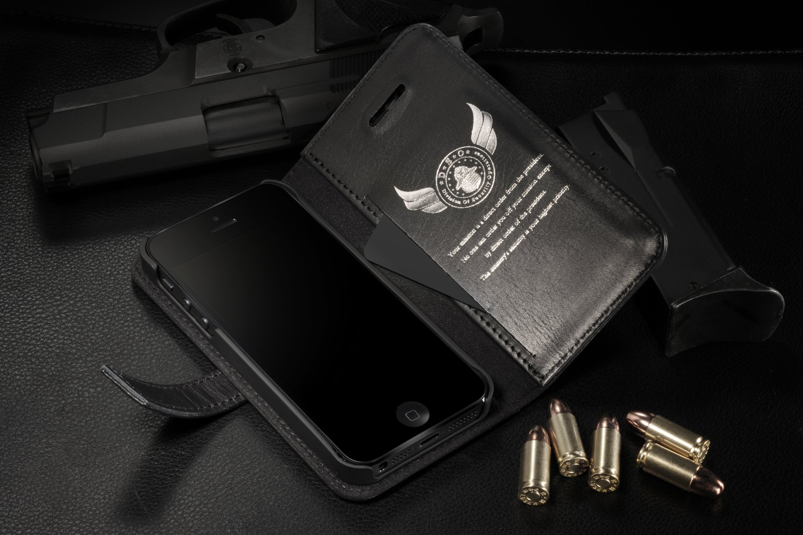 Amazon.co.jp: Bluevision iPhone 5s/5用本革ケース BIOHAZARD 6 for