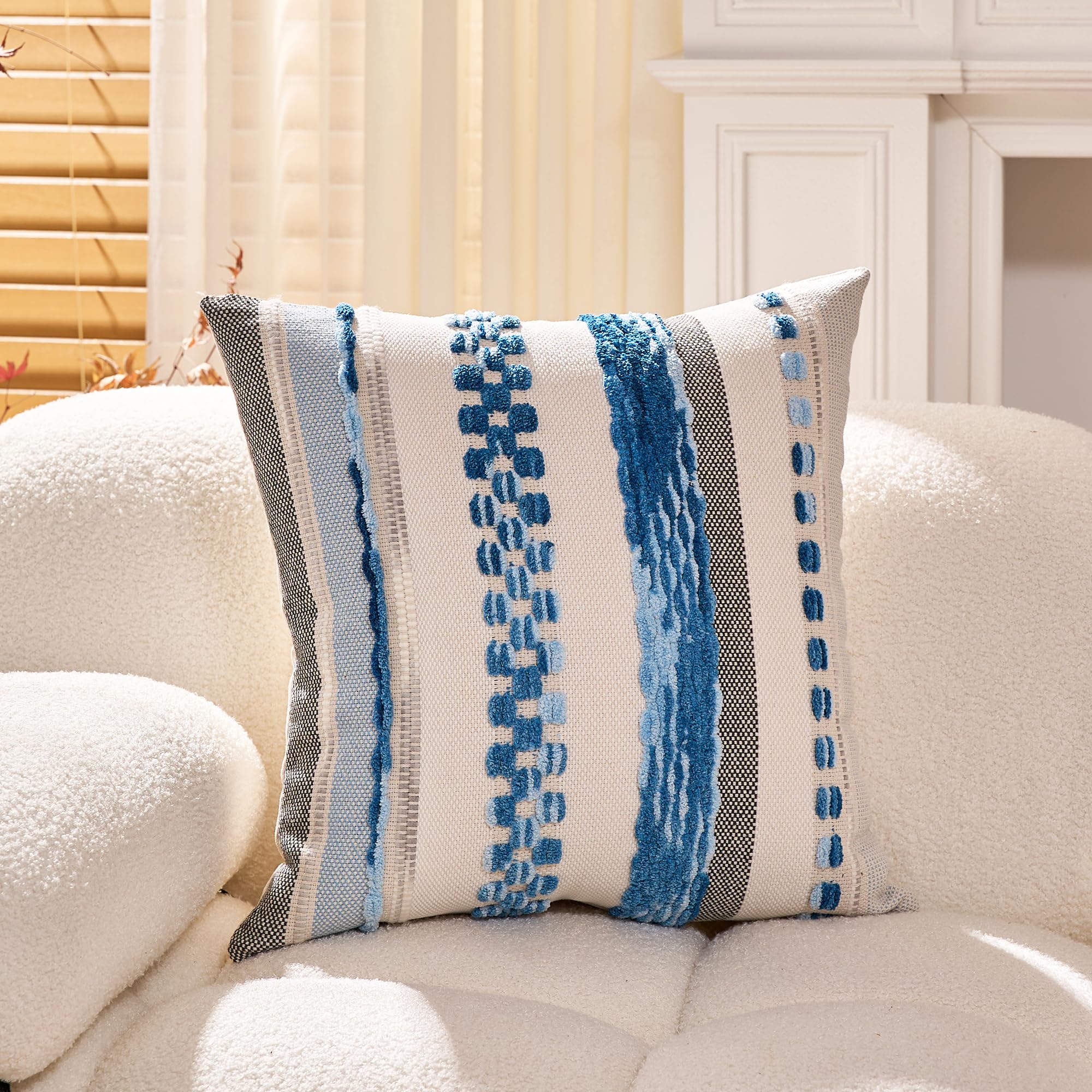 Housse de coussin bohème en chenille pour créer un vrai cocon de douceur
