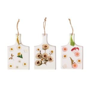 Tabla decorativa Mud Pie de resina blanca con flores, forma cuadrada, 20.32 x 12.7 cm miniatura 2