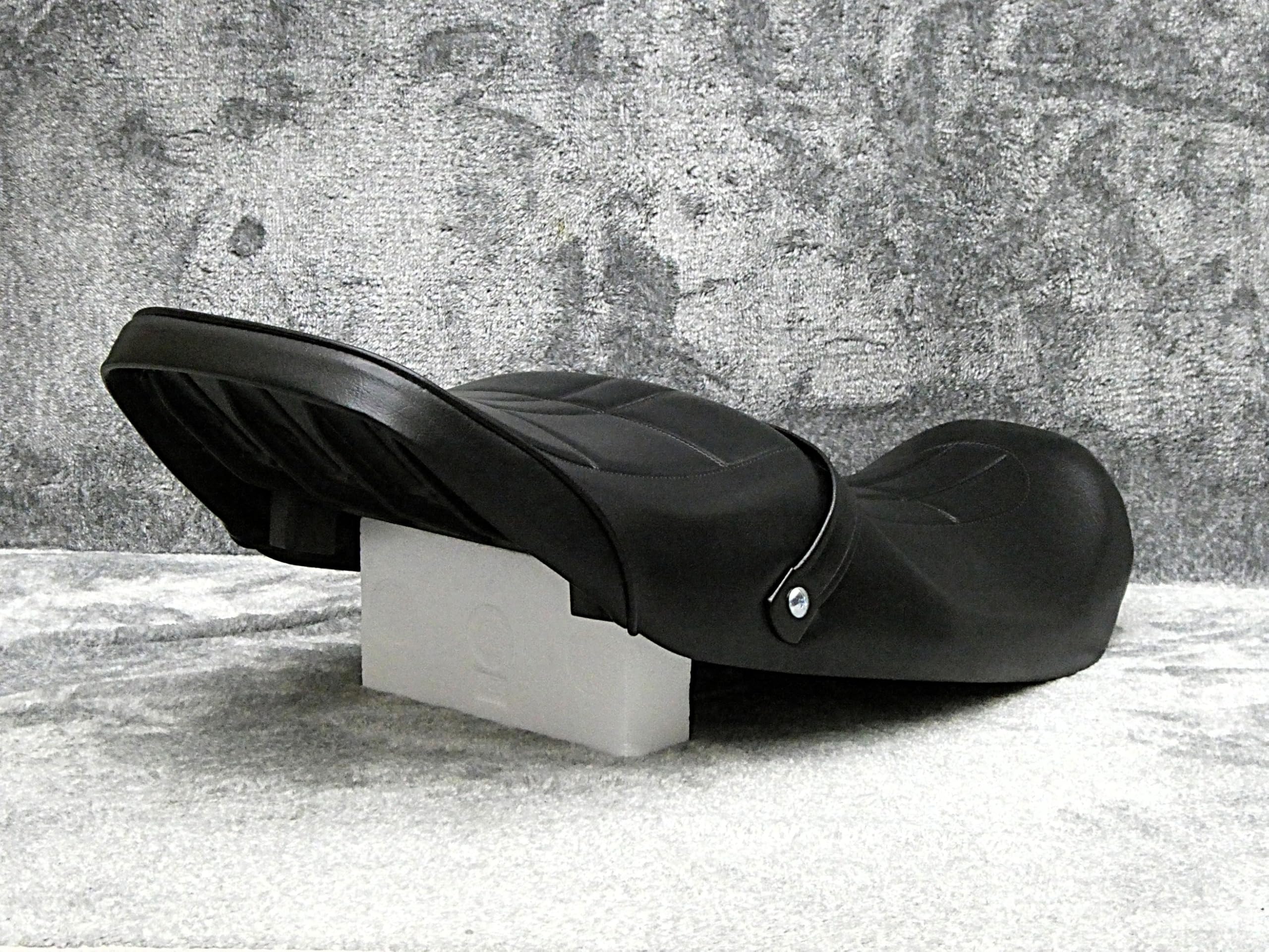 ZRX400タックロールシート カワサキ ZRX400/ZRX-II用 タックロールシート ブラック [株式