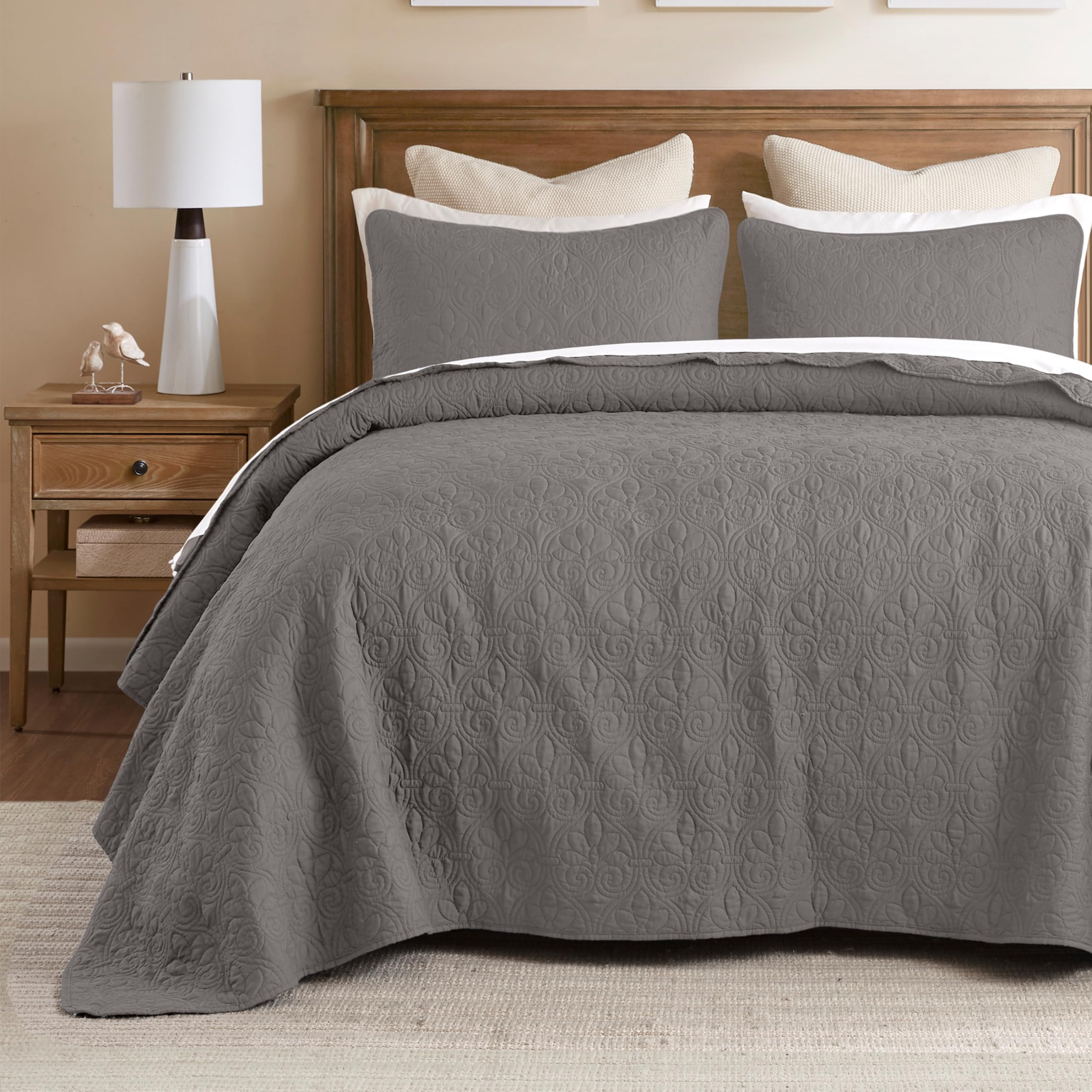 Madison Park Quebec Reversible Quilt Set Damask Design, Double Sided Stitching All Season, Lightweight Bedspread Bedding Set, Matching Sham, Dark Grey, Full(96"x110") 3 Piece-image-28
