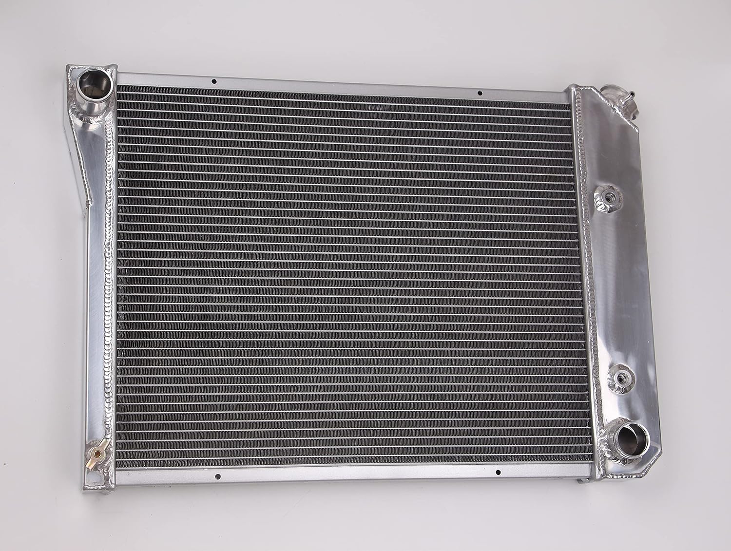 3Row Alloy Aluminum Radiator For 1968-1974 Chevy Nova/75-87 El Camino/70-81 Camaro/Chevelle Model 21''W