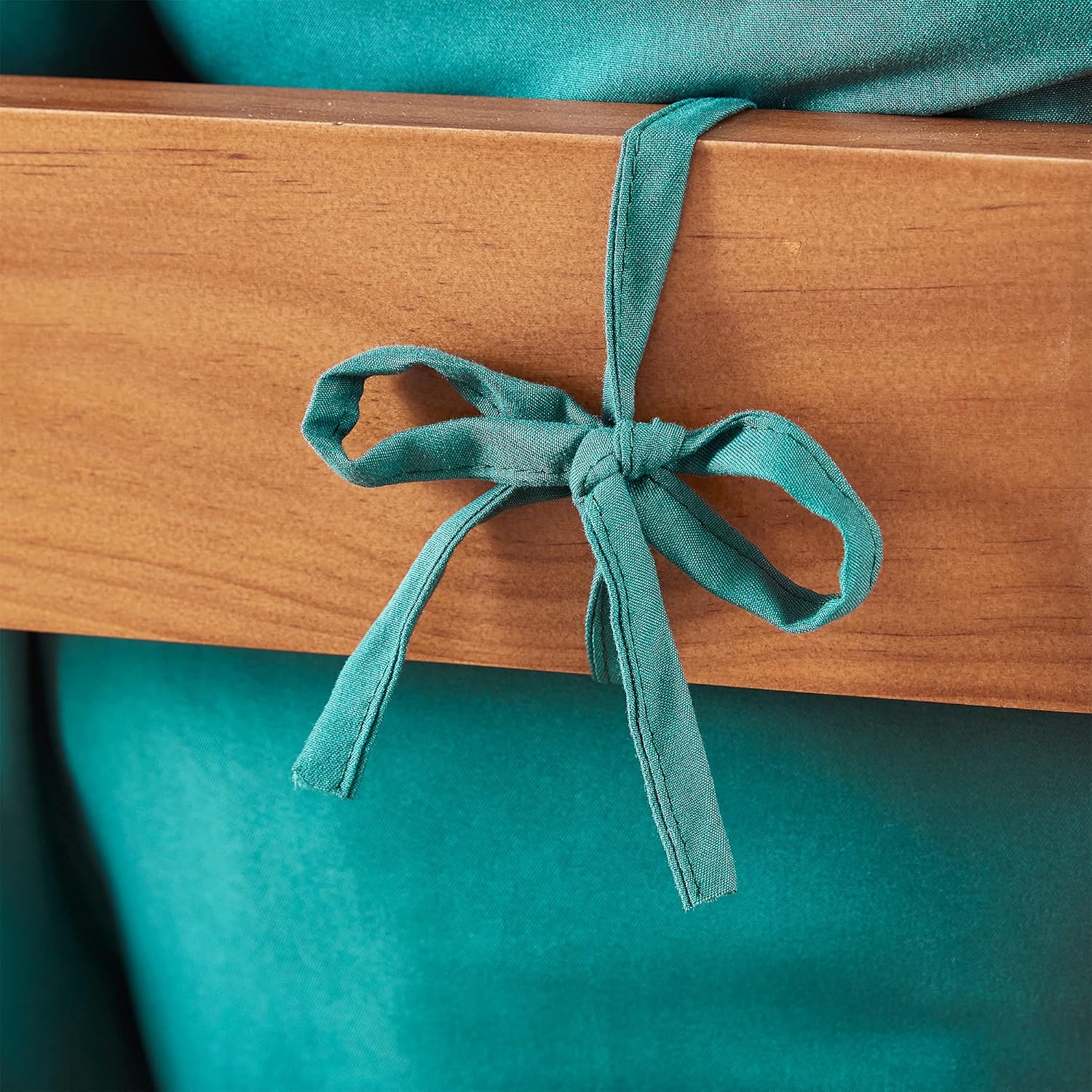 DormCo Rainha - Puffy Tufted College Headboard - Emerald Green