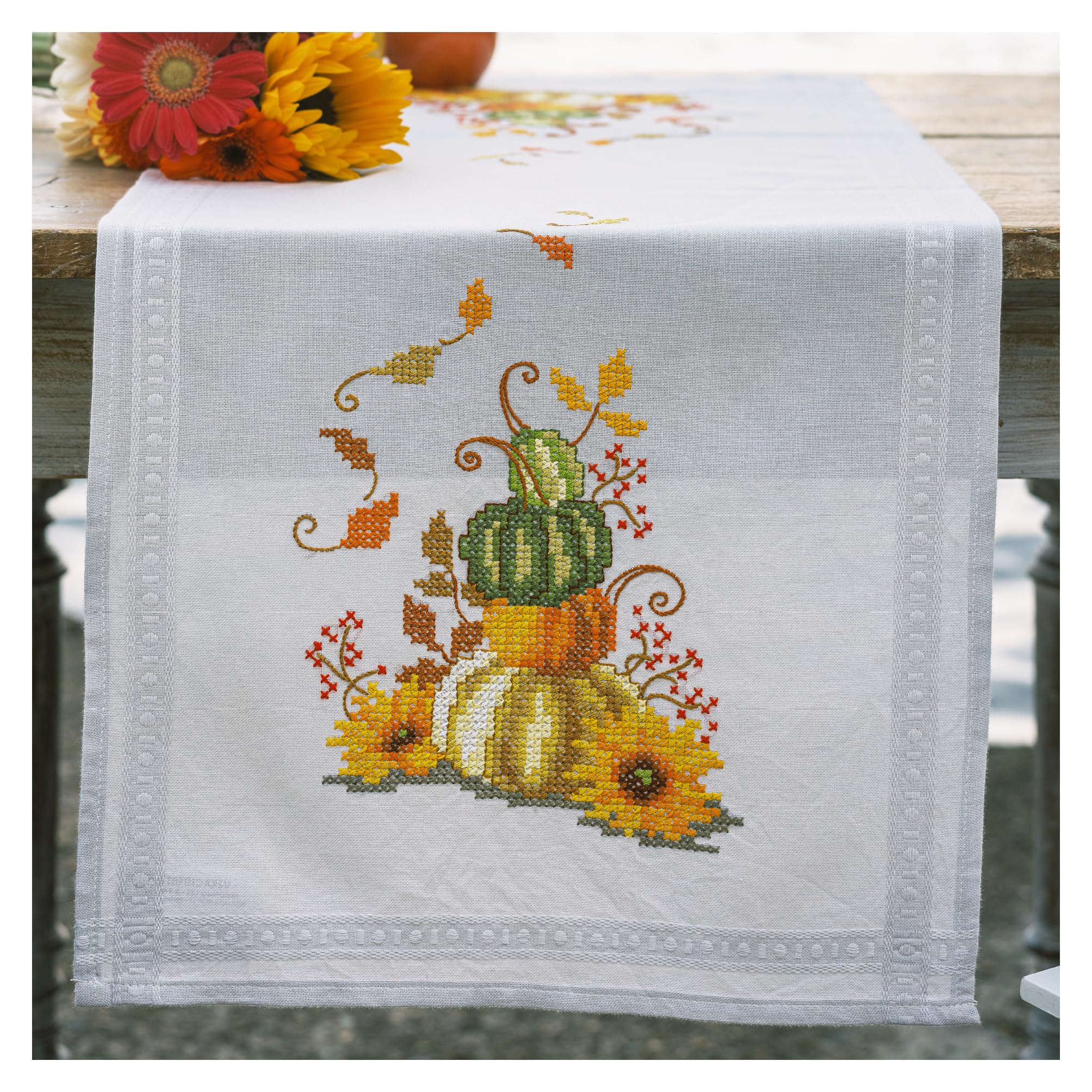 VERVACO Kit Point De Croix Pré-Imprimé Chemin De Table Citrouilles et feuilles Broderie Kit Complet Adulte Loisir Créatif Maison Decoration Manuelle Table Cadeou DIY40 x 100 cmCross Stitch Embroidery