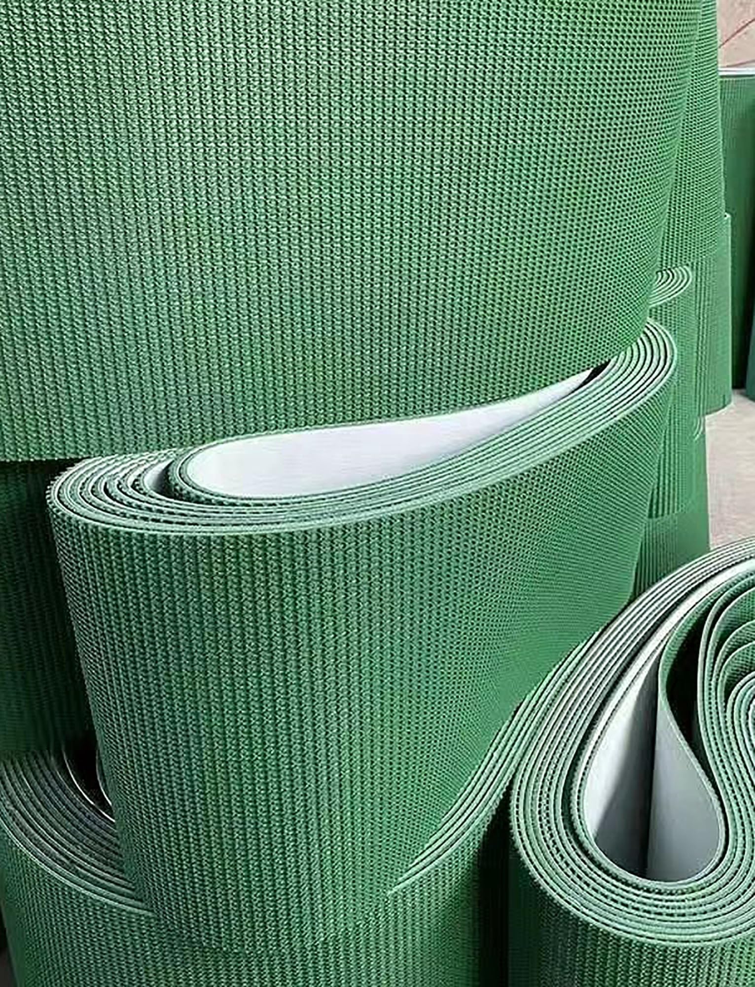 Nastro trasportatore in PVC per Nastri trasportatori da Tavolo, Spessore 4 mm, Resina antistrappo, Alimentazione a rulli a trazione elettrica, Adatto per Linee di Produzione (45,3 x 9,1 poll