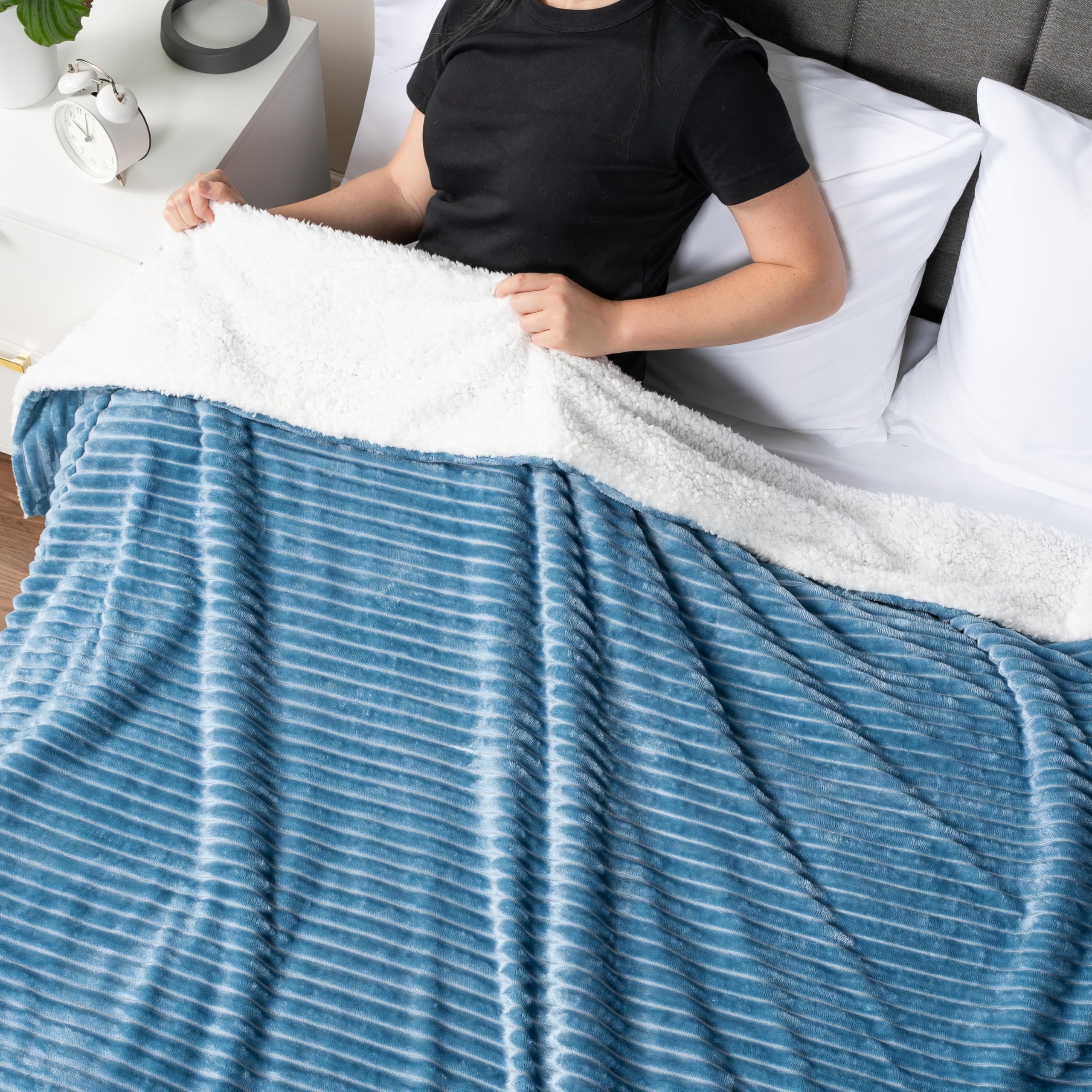 Amazon.com: PAVILIA Dusty Blue Sherpa Fleece Throw Blanket for