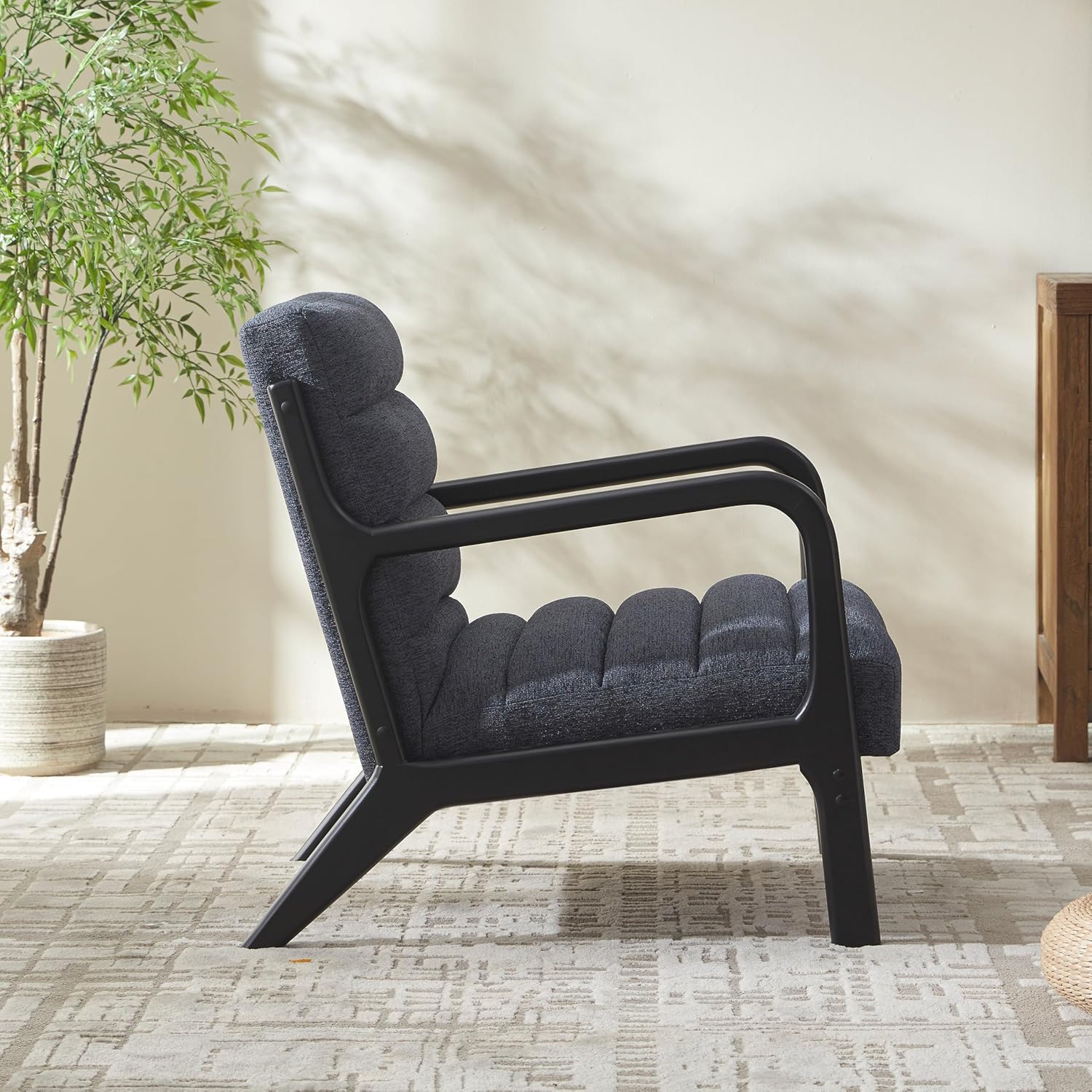 VKNOW Accent Chair with Rubberood Frame, Mid-Century Modern Upholstered Reading Armchair, High Back Lounge Armchair Living Room Chair for Bedroom Reading Room, Dark Blue