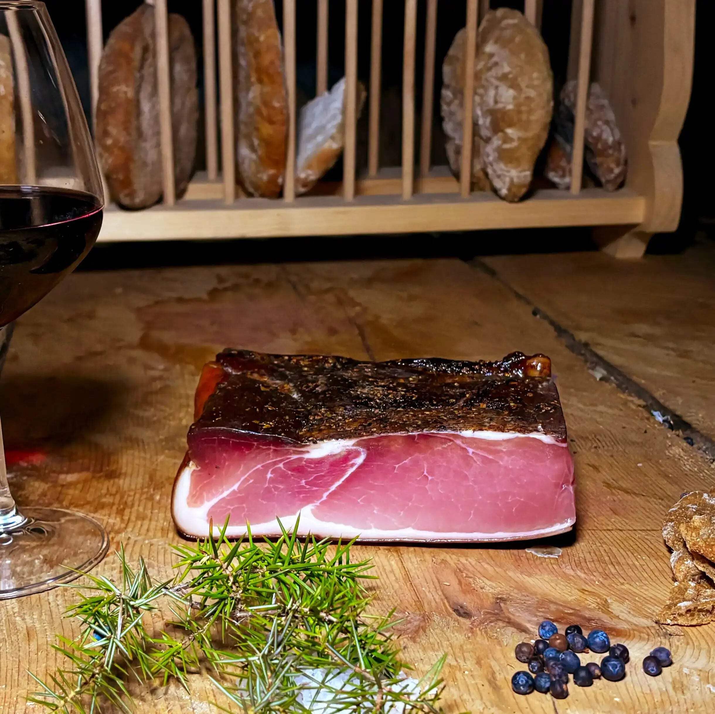 Speck – 1000g – aus Südtirol am Stück, handwerklich hergestellt & luftgetrocknet