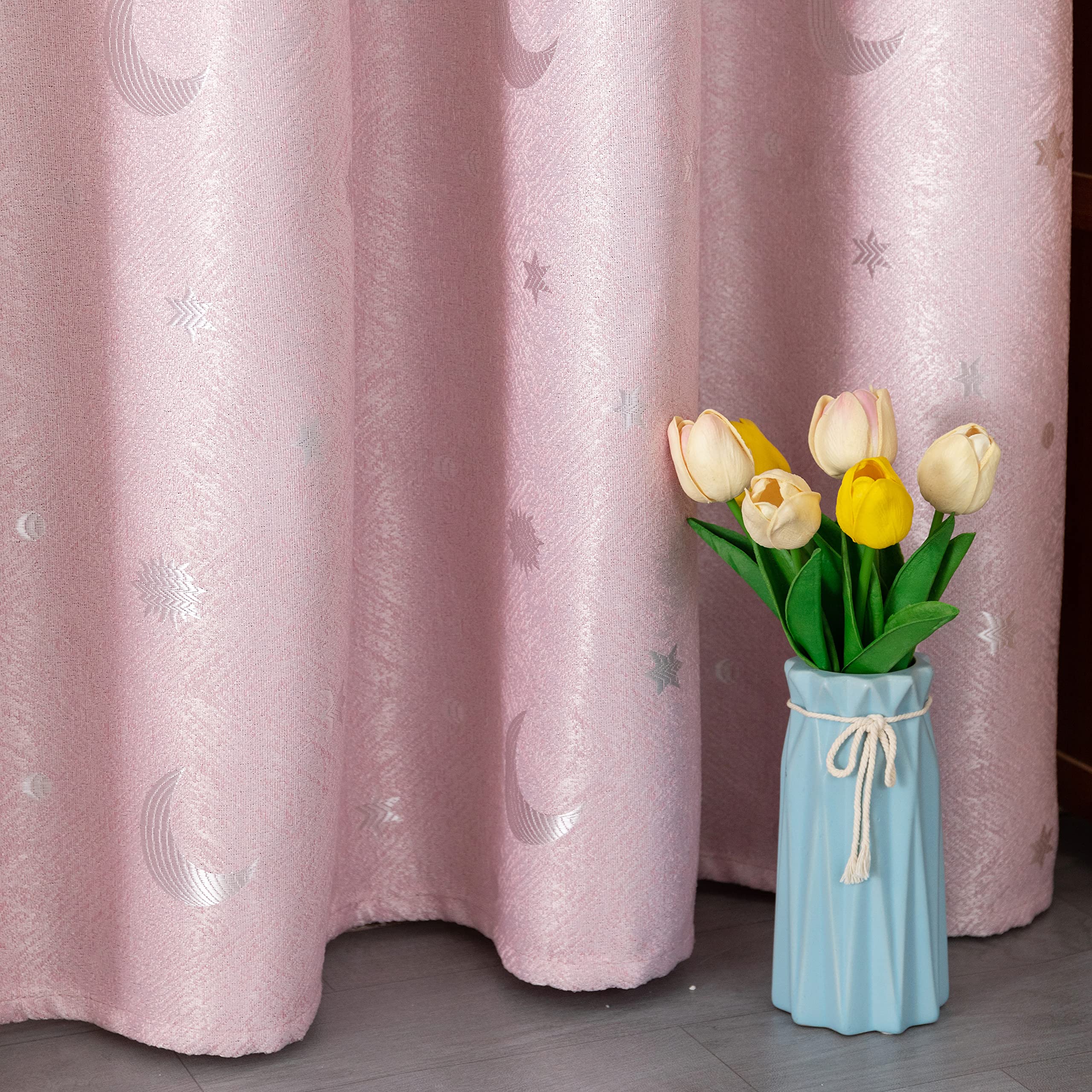 GIRASOLE HOME® Tende Jacquard Semi Oscuranti Fantasia Luna e Stelle Tenda Morbida Termica Isolante 2 Pannelli con Occhielli Rosa Stelle 140x275cm