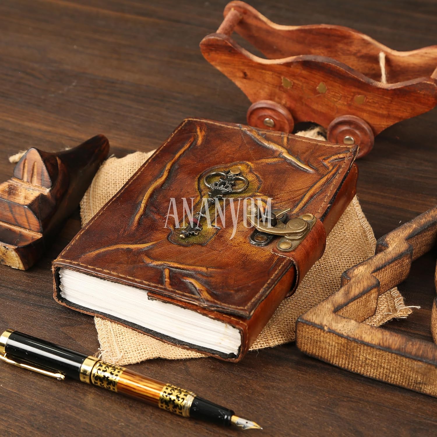 Handmade Leather Journal, Brown, Antique Key Design Notebook Diary, Sketchbook with Brass Clasp Lock, Embossed Journal for Men & Women, Office Journal Handmade Unruled 200 Pages, Size 8 (L) x