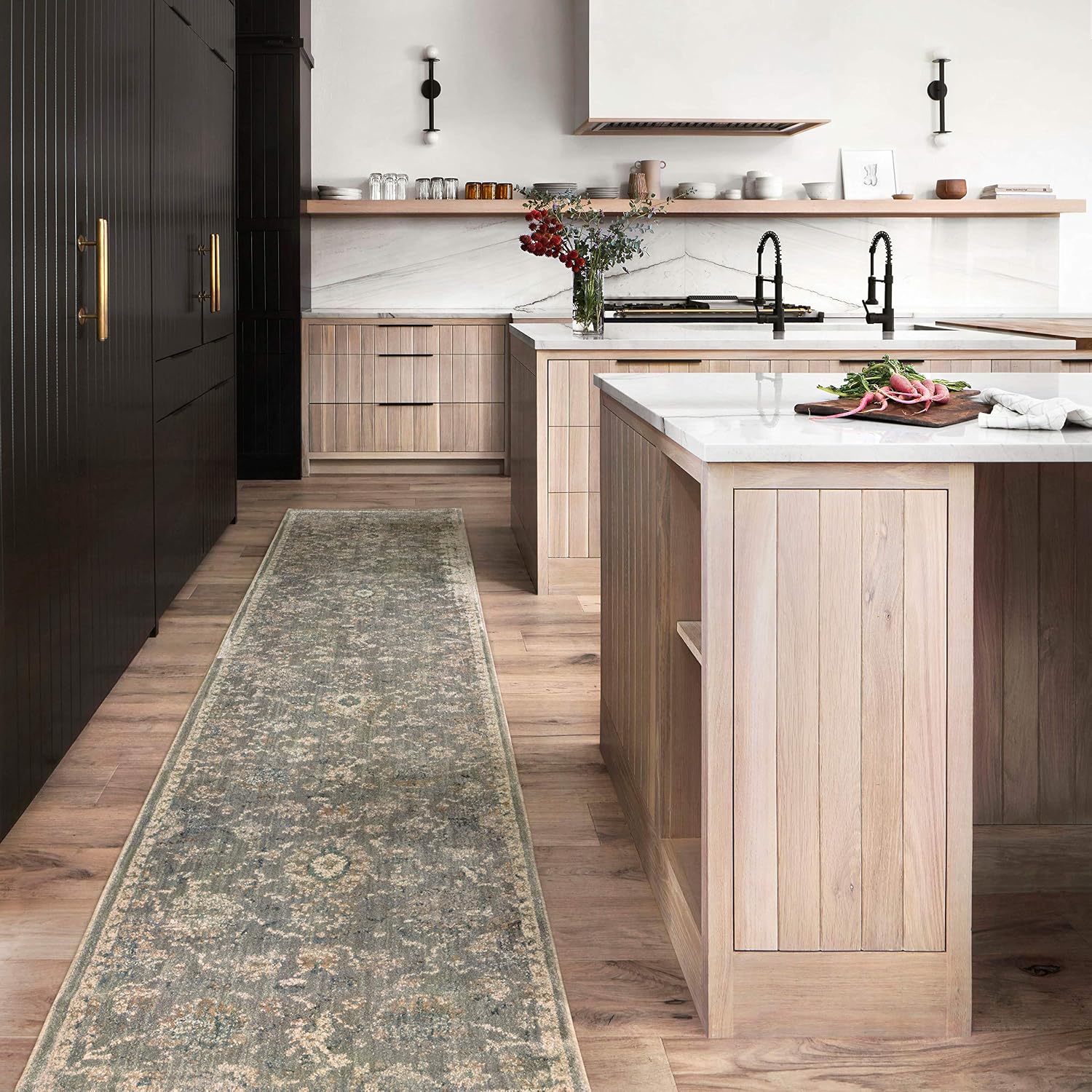 Loloi Giada Collection GIA-03 SAGE/Gold, Traditional Area Rug, 7'-10" x 10'