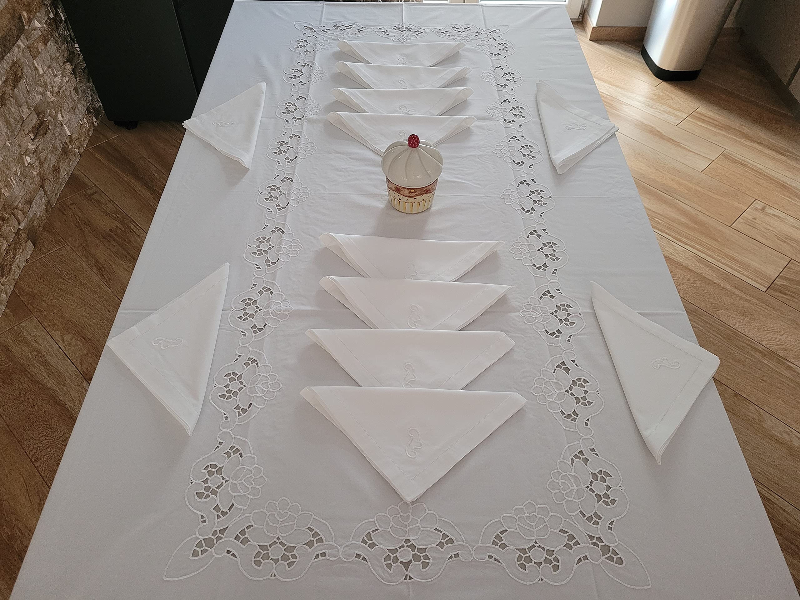 NAPPE DOUBLE RAYURE BRODÉE | Zara Home France