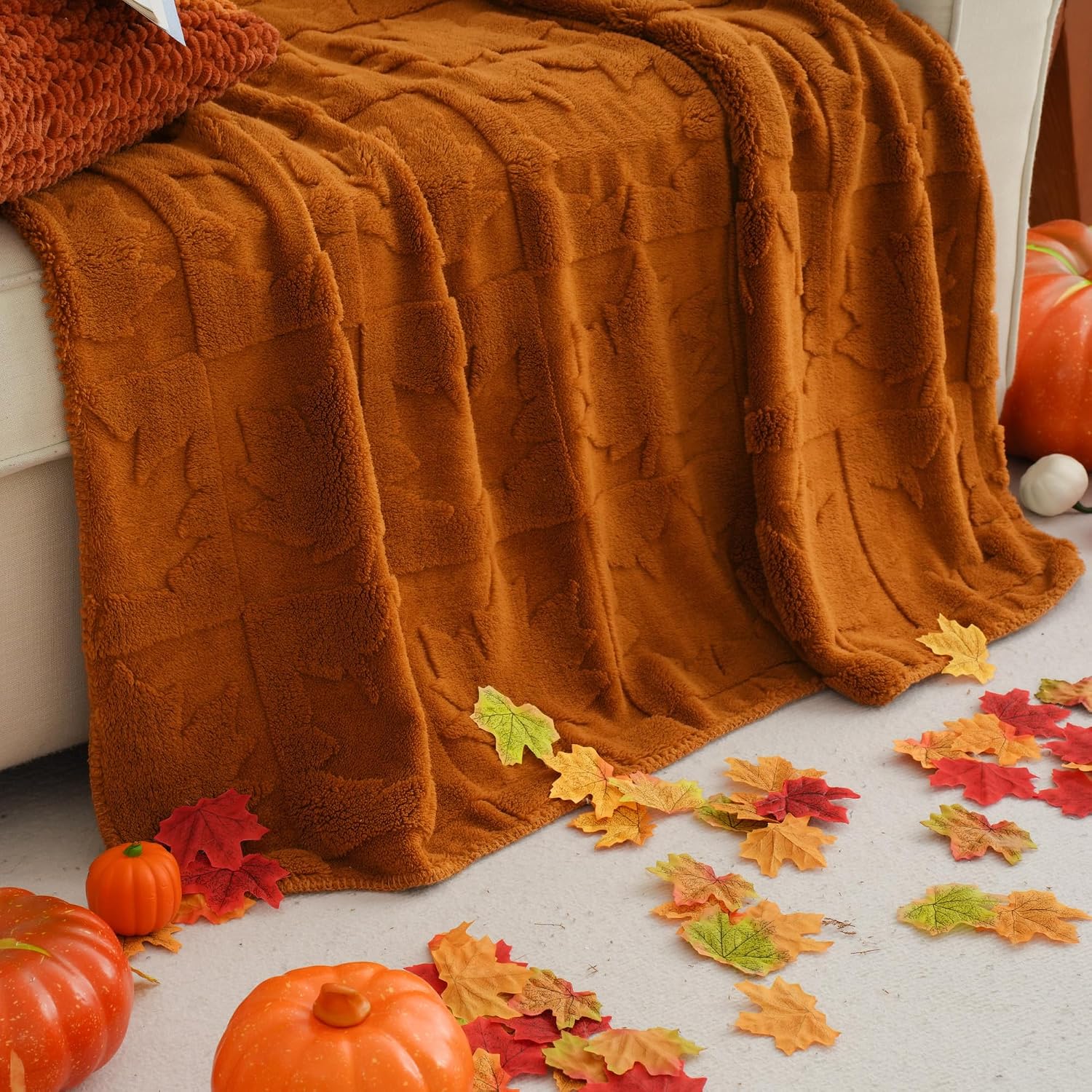 Rust Maple Leaf Throw Blanket for Couch, Fall Autumn Throw Blanket 50"×60"