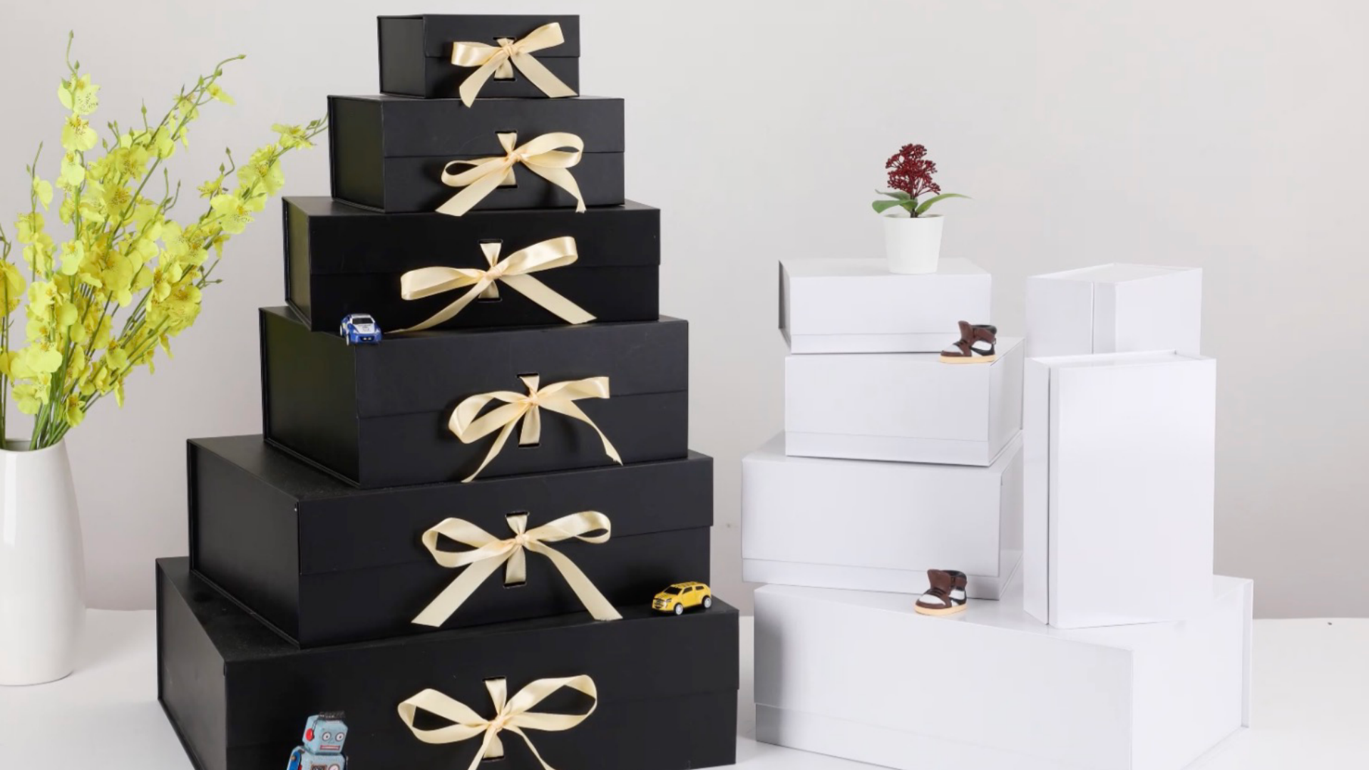 Amazon.com: BoxSkivra Large Blue Gift Box with Ribbon 1 Pack