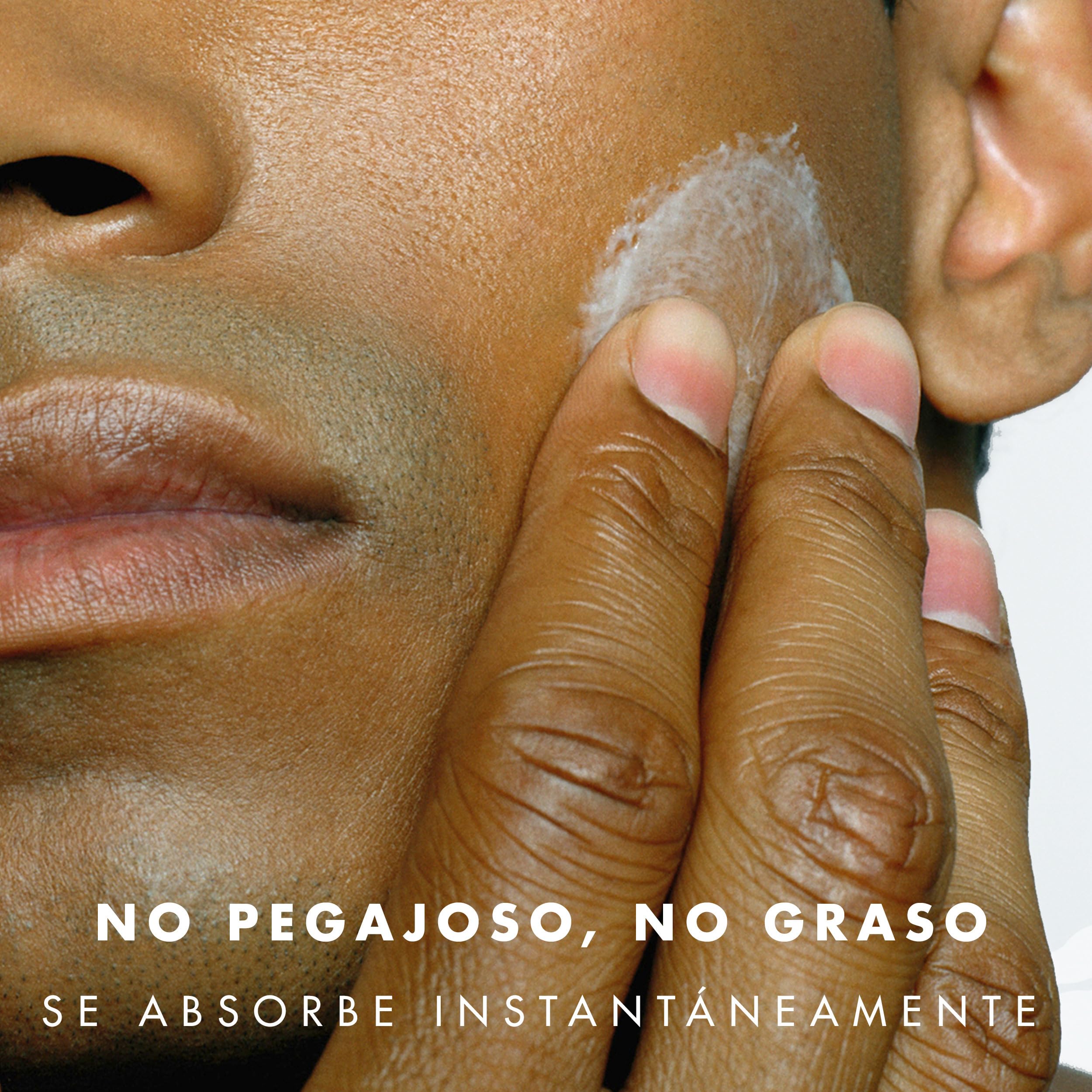 Gillette Skin Ultra Sensitive Gel de Afeitar Hombre para Pieles Sensibles, Pack 6x200 ml - Protege, Alivia Y Refresca El Rostro Durante El Afeitado, con Aroma de Manteca de Karité
