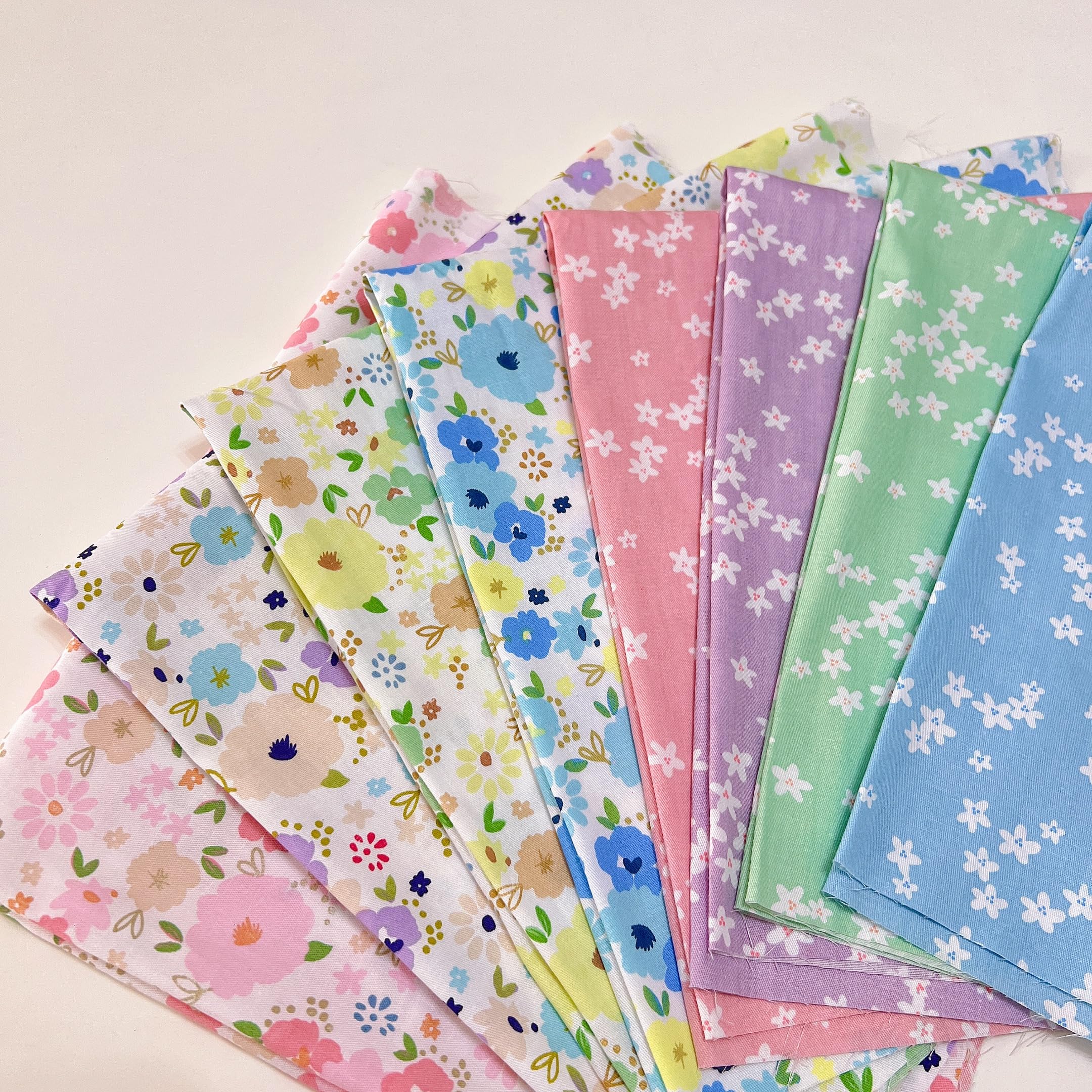 Cotton Fabric DIY Making Supplies Quilting Patchwork Fabric Fat Quarter Bundles DIY for Quilting Cotton Patchwork Cushions (8pcs Small with Big Flower, 9.8" x 9.8")