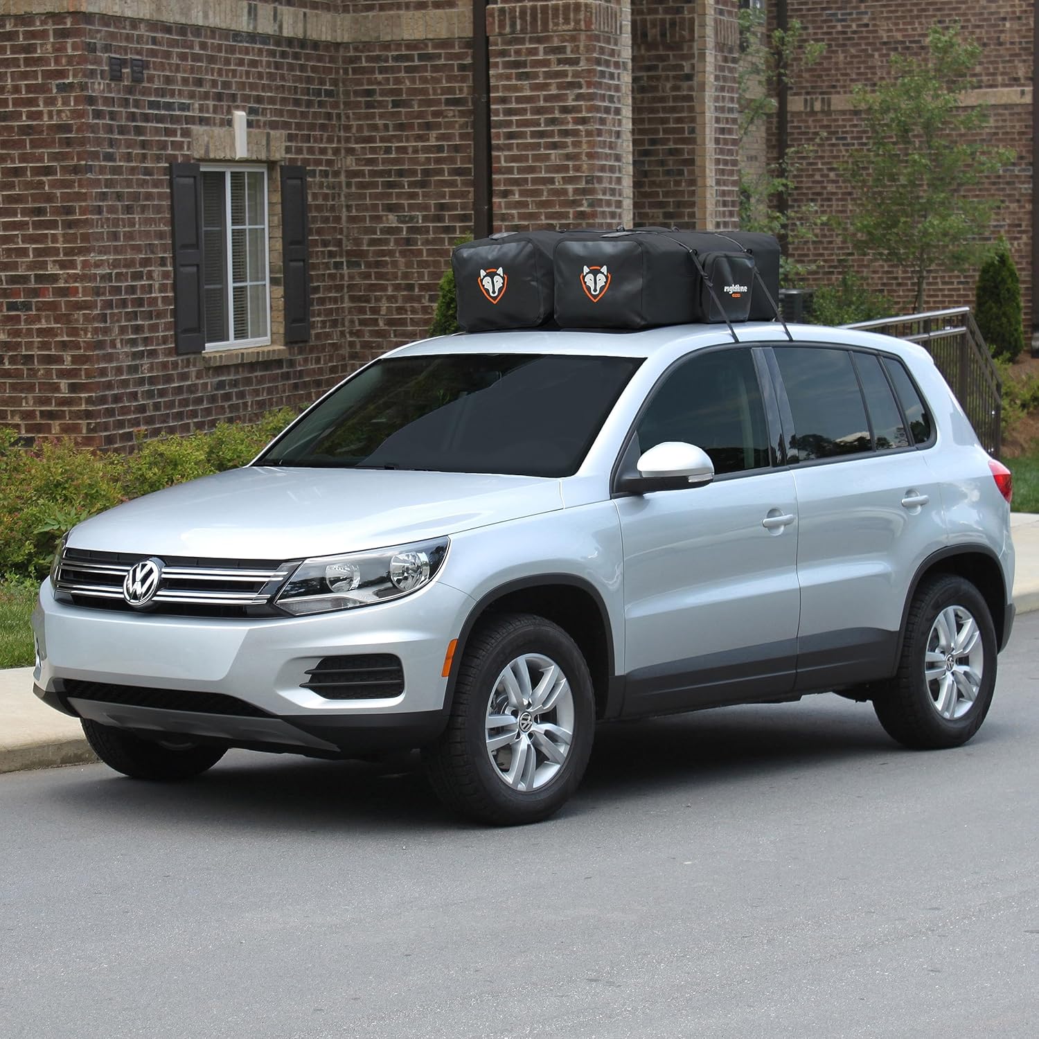 Rightline Gear Car Top Waterproof Duffle Bag For Travel, Attaches With or Without Roof Rack, 120 Liters, Black