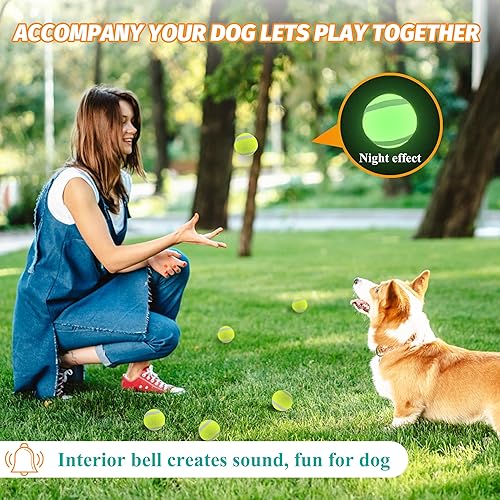 Miniatura 5 de Pelotas de tenis para perros XS Pelota de juguetes para perros de 1.5 pulgadas, paquete de 12, lanzadores de bolas de ajuste