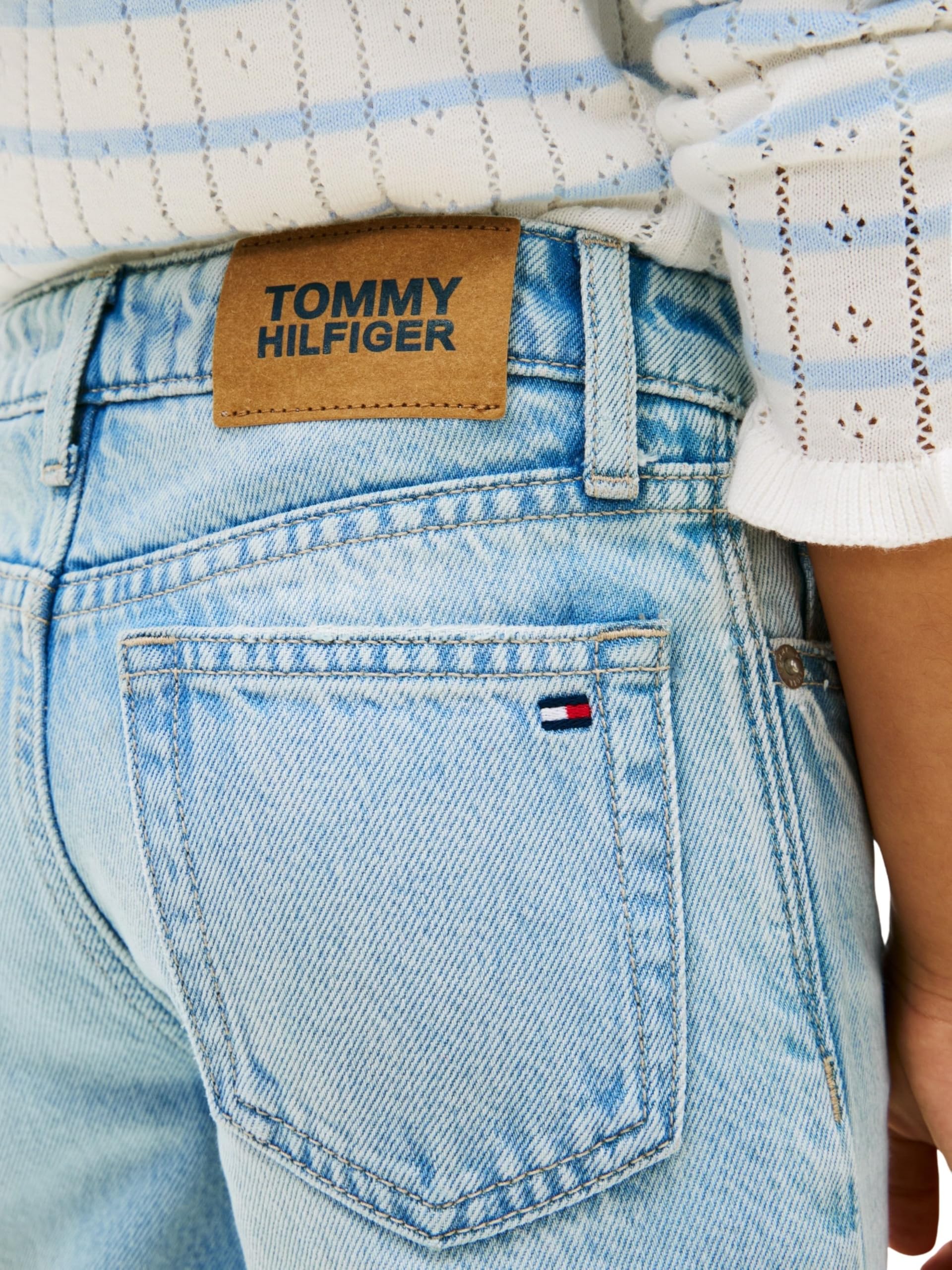 Tommy Hilfiger Mädchen Jeans Flare Light Blue Kg0kg09115