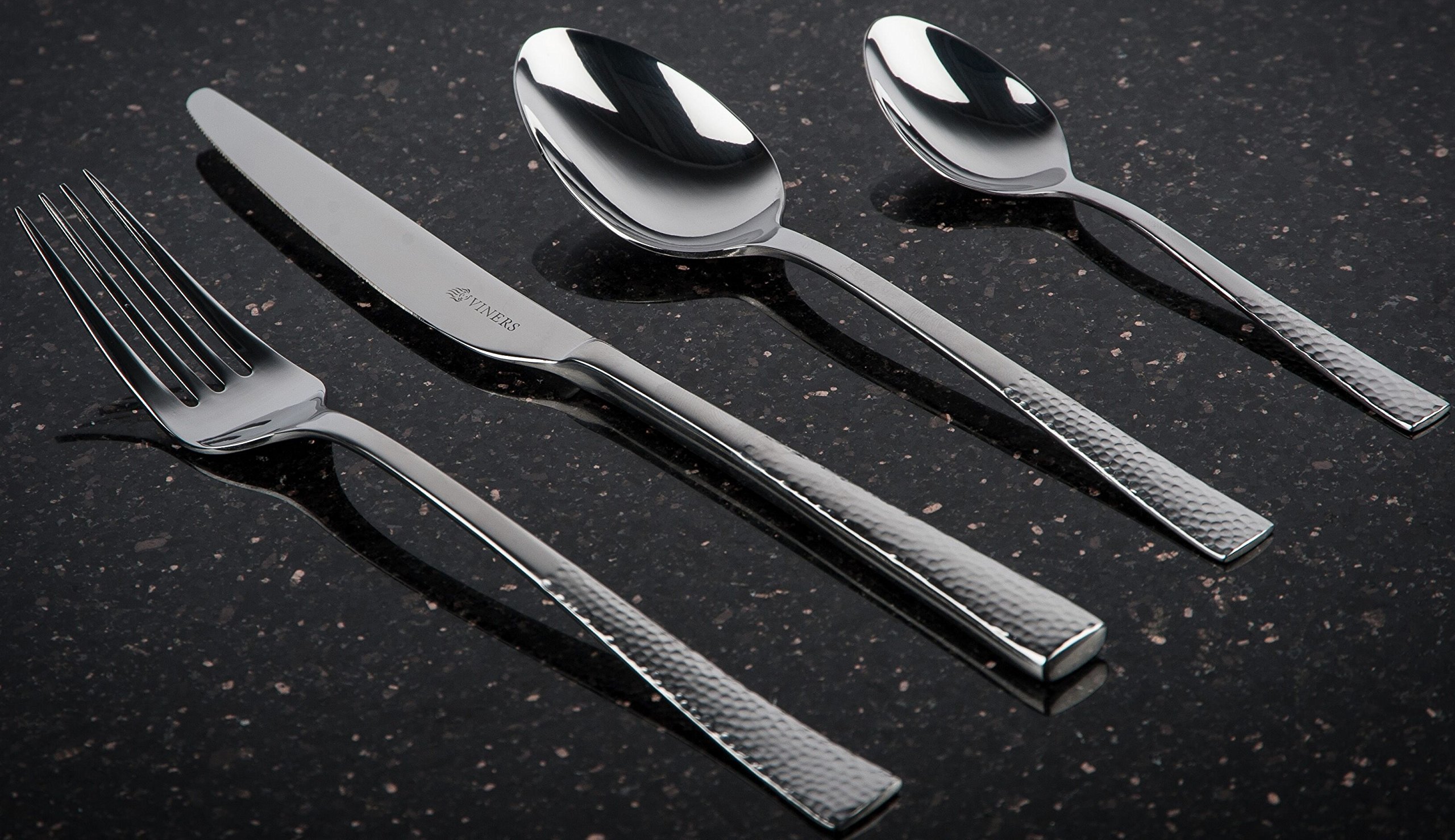 Viners 24 Piece Stainless Steel Cutlery Set. Viners Splendour Hammered