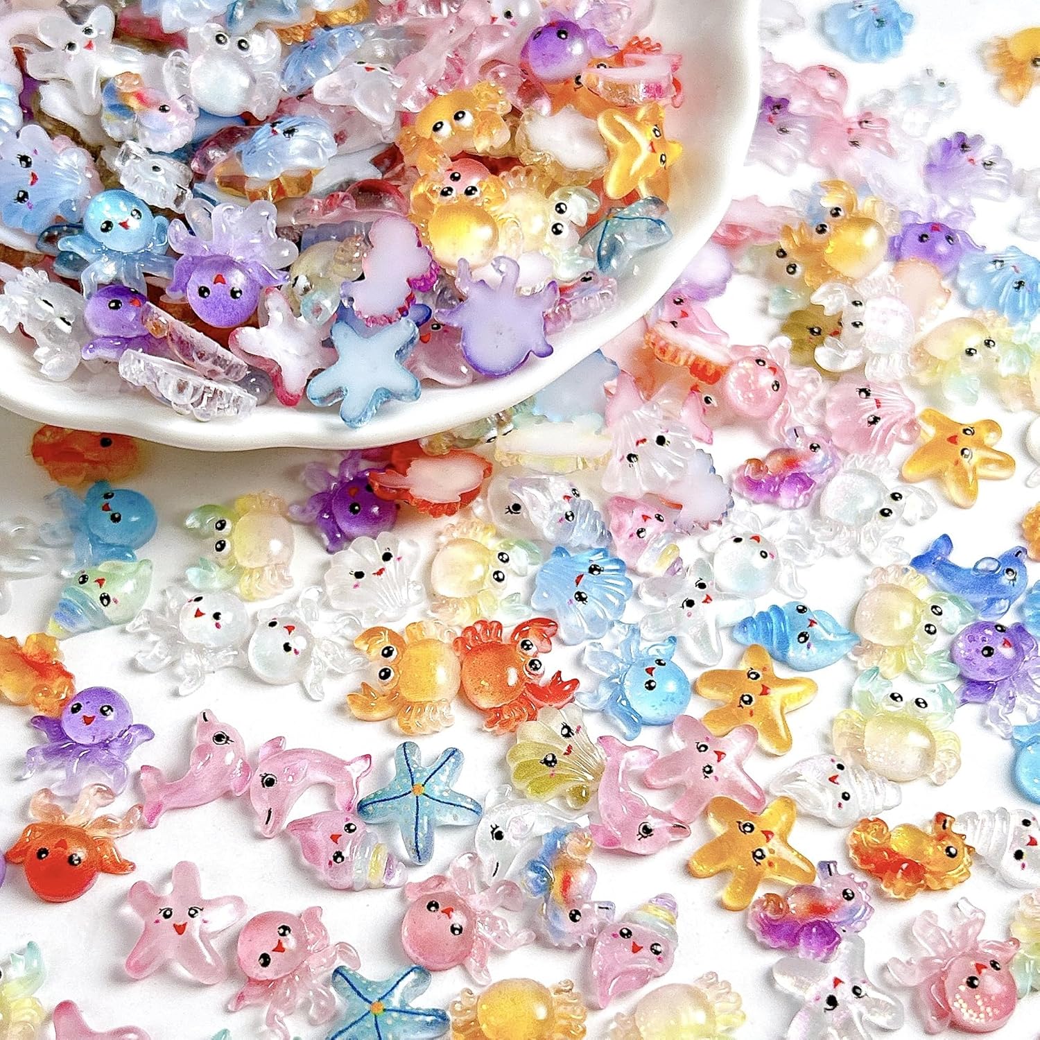 100Pcs Ocean Mini Resin Nail Art Charm Tiny Sea Animal Nail Art Rhinestones Shell Octopus Starfish Crab Nail Charm Cute Ombre Seahorse Nail Diamonds 3D Colorful Summer Nail Supplies