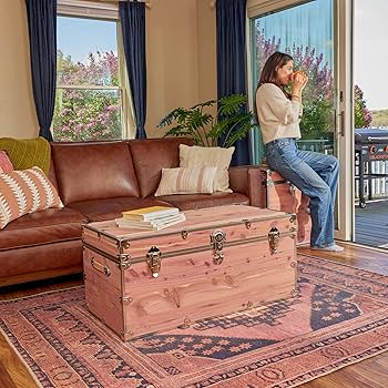 Amazon.com: Rhino Trunk & Case Knotty Cedar Chest – Large