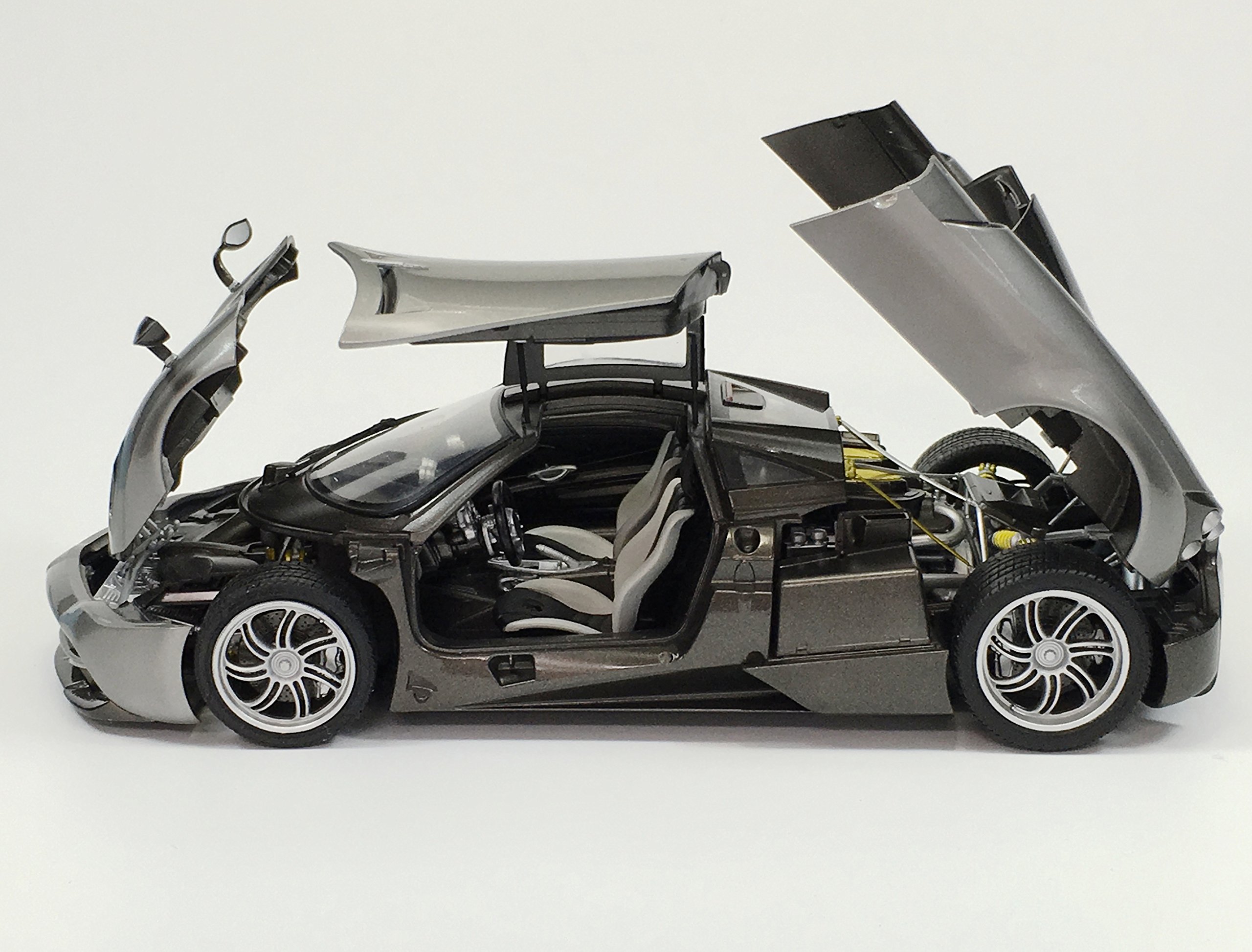 Amazon.co.jp: 青島文化教材社 1/24 スーパーカーシリーズ No.22  