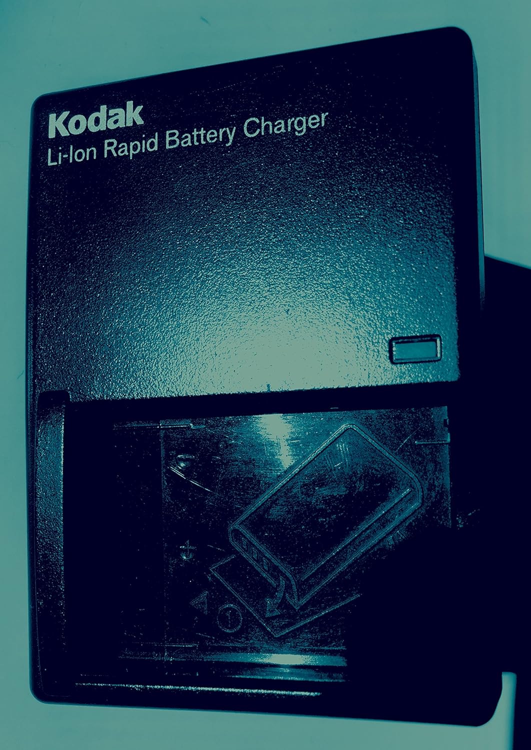 KODAK Li-Ion Rapid Battery Charger