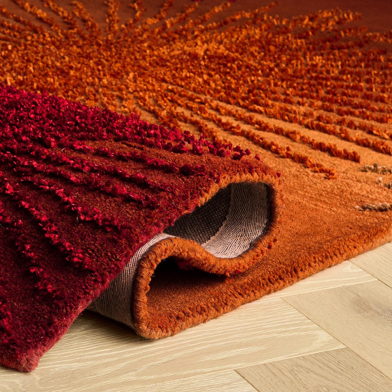SAFAVIEH Soho Collection Accent Rug - 2' x 3', Rust & Multi, Handmade Starburst Wool & Viscose, Ideal for High Traffic Areas in Entryway, Living Room, Bedroom (SOH712R)