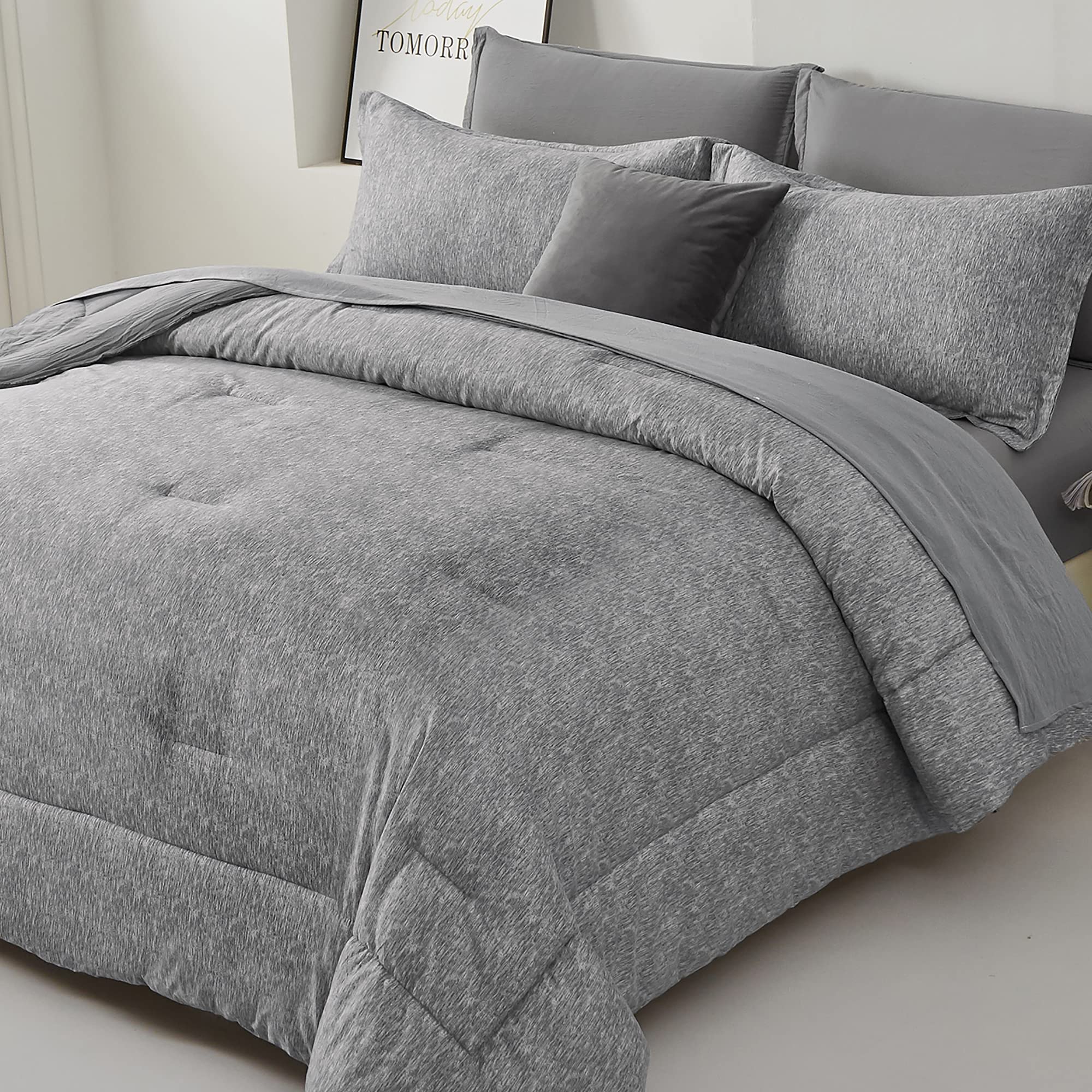 King Comforter Set, Grey Cationic Dyeing Bedding Comforter Set for All Seasons, 3 Pieces Soft Lightweight Microfiber Reversible Bed Comforter 104"x90" (1 Grey Comforter+2 Pillowcases)