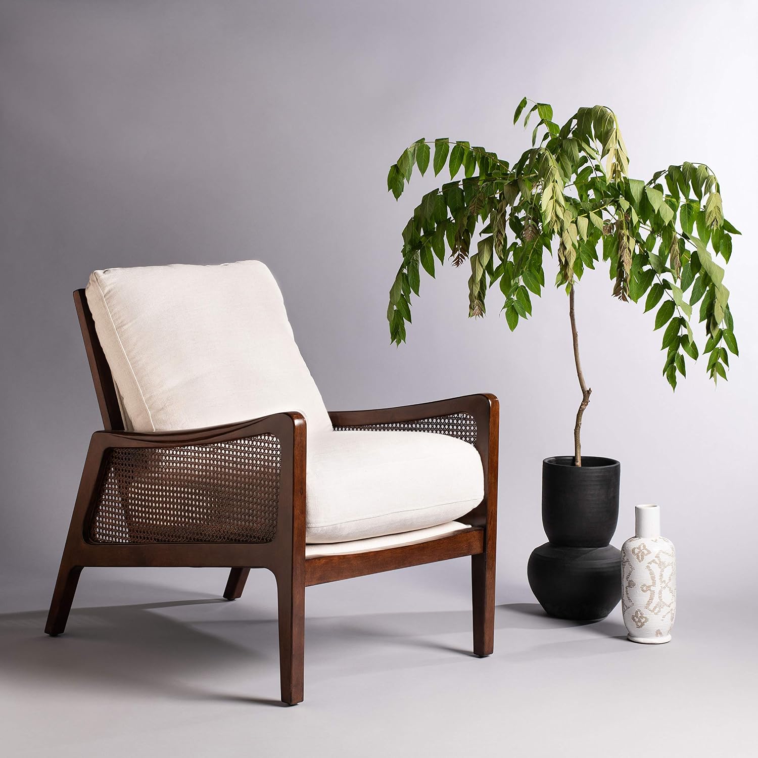 Safavieh Couture Home Moretti Mid-Century Oatmeal Linen Accent Chair