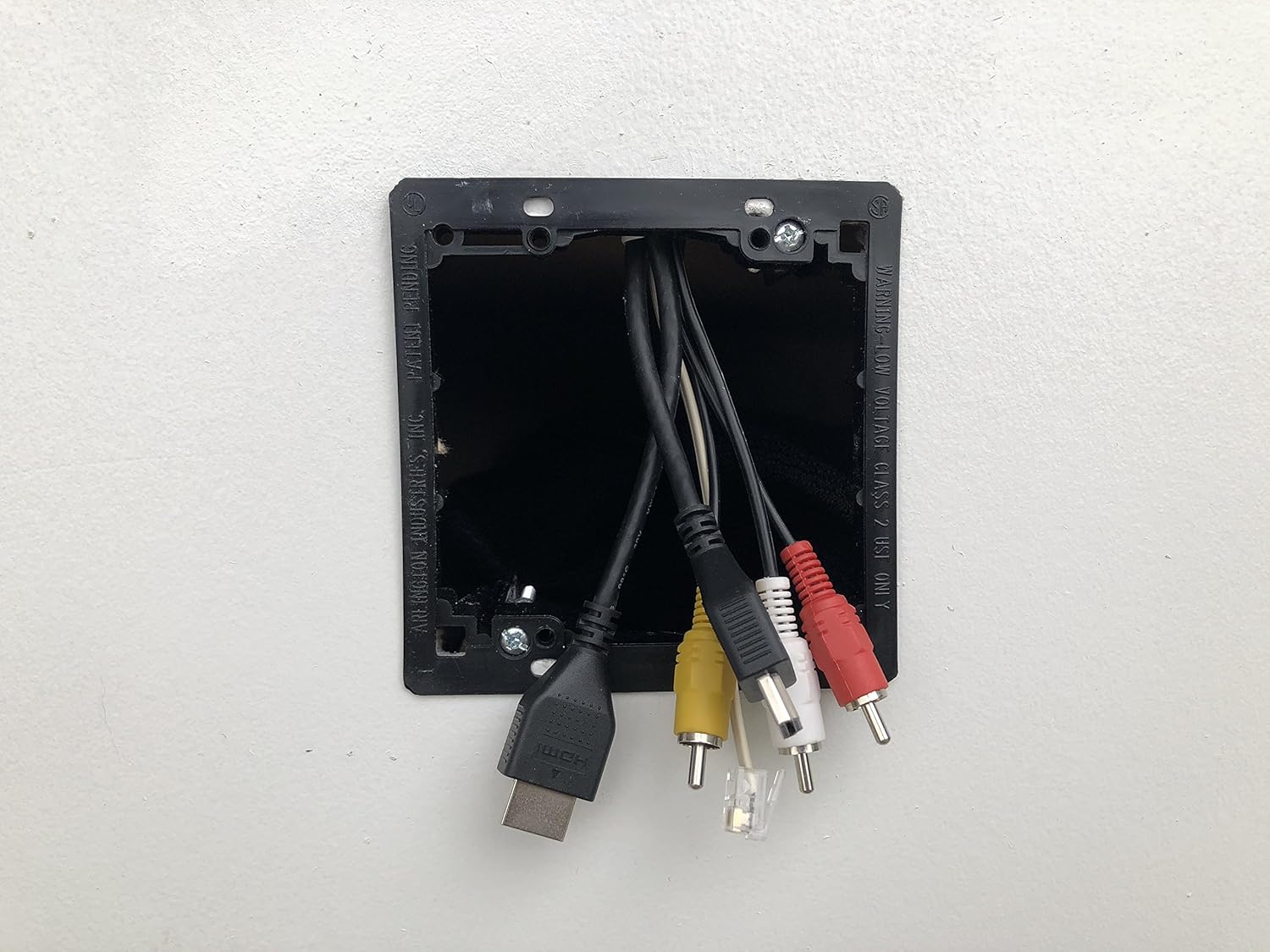 Gеt Sресіаl Prісе KCC Industries 2-Gang Recessed Low Voltage Cable Plate with Mounting Bracket +UL/CSA Listed Safe+ (2-Pack, White)