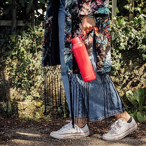 Miniatura 2 de Quokka BOTELLA TERMO ACERO INOXIDABLE SÓLIDO CON COLGADOR ROJO CEREZA 630 ML