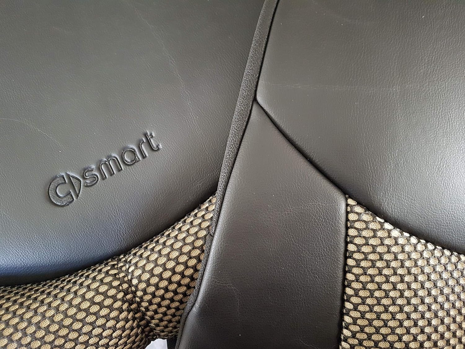 Two Car Seat Covers | LEATHERETTE & two tone SYNTHETIC | Custom Made, Compatible with SMART | Fishnet Design | Black & Beige (middle) - Black (sides) (Compatible with SMART FORTWO (451))