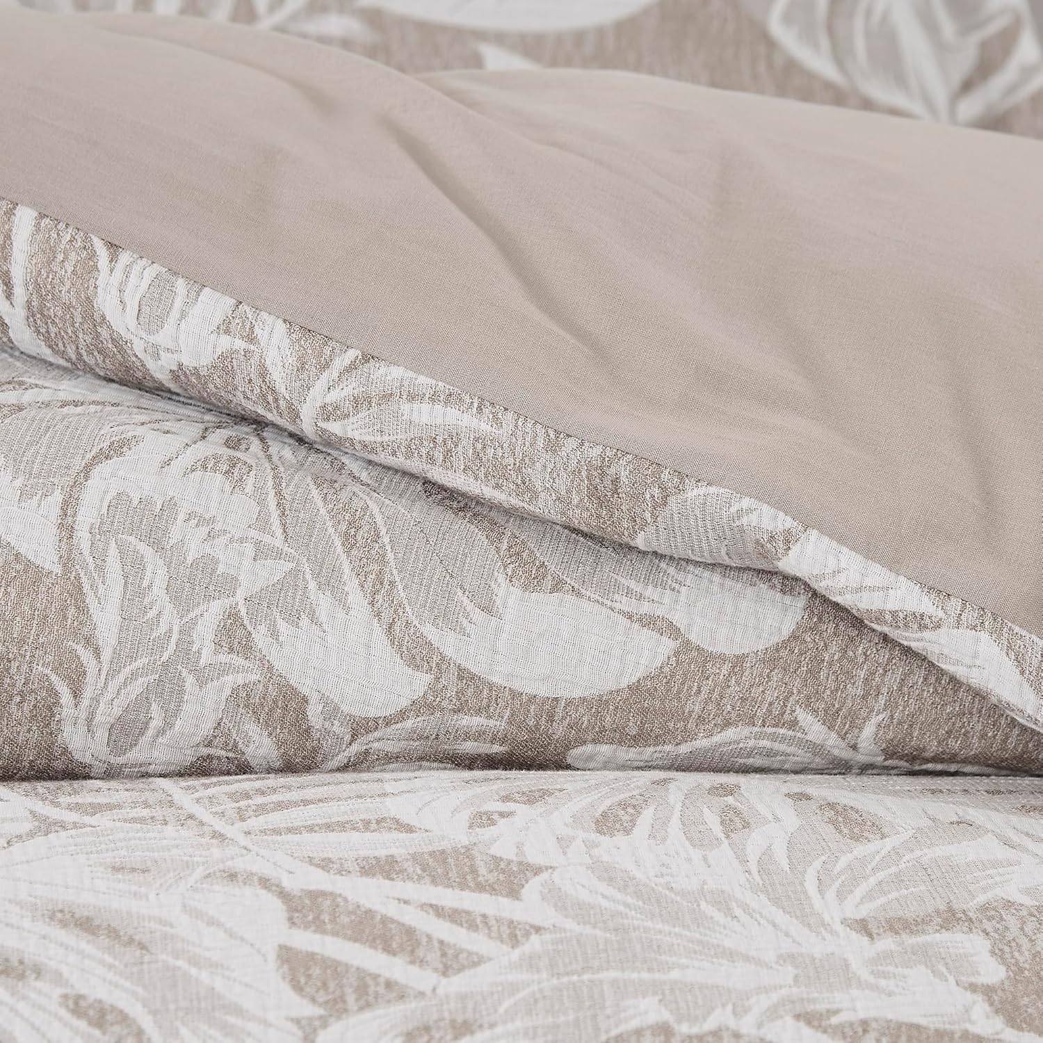 Lush Decor Bali Tropical Leaves Gauze Jacquard Duvet Cover 3 Piece Set Full/Queen Neutral - Tropical Bedding Sets - Brown Duvet Cover - Coastal Decor