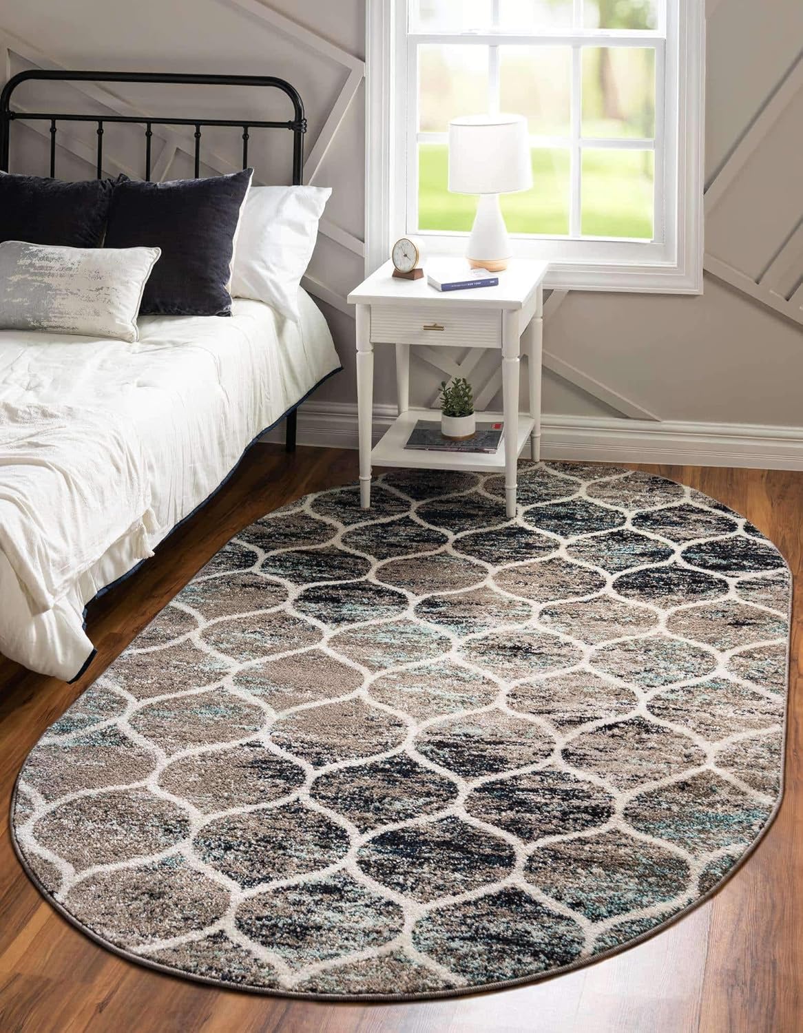 Unique Loom Trellis Frieze Collection Area Rug - Rounded (5' x 8' Oval, Blue Multi/ Ivory)