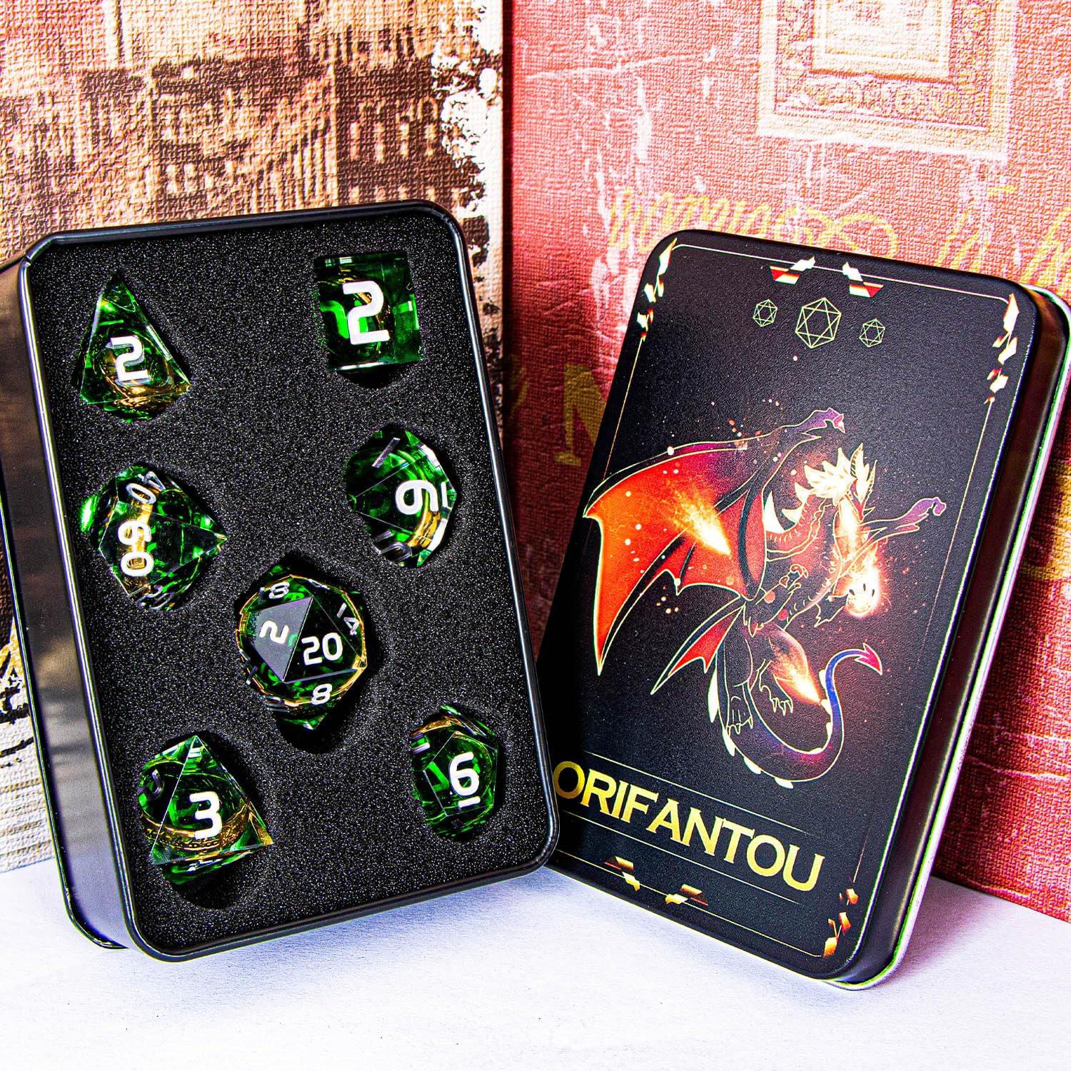 Juego de dados DND con anillo dorado mágico con estuche, resina verde con borde afilado D y D para usar con D&D Tabletop Games Lord hecho a mano con dados poliédricos D20 D12 D10 D8 D6 D4