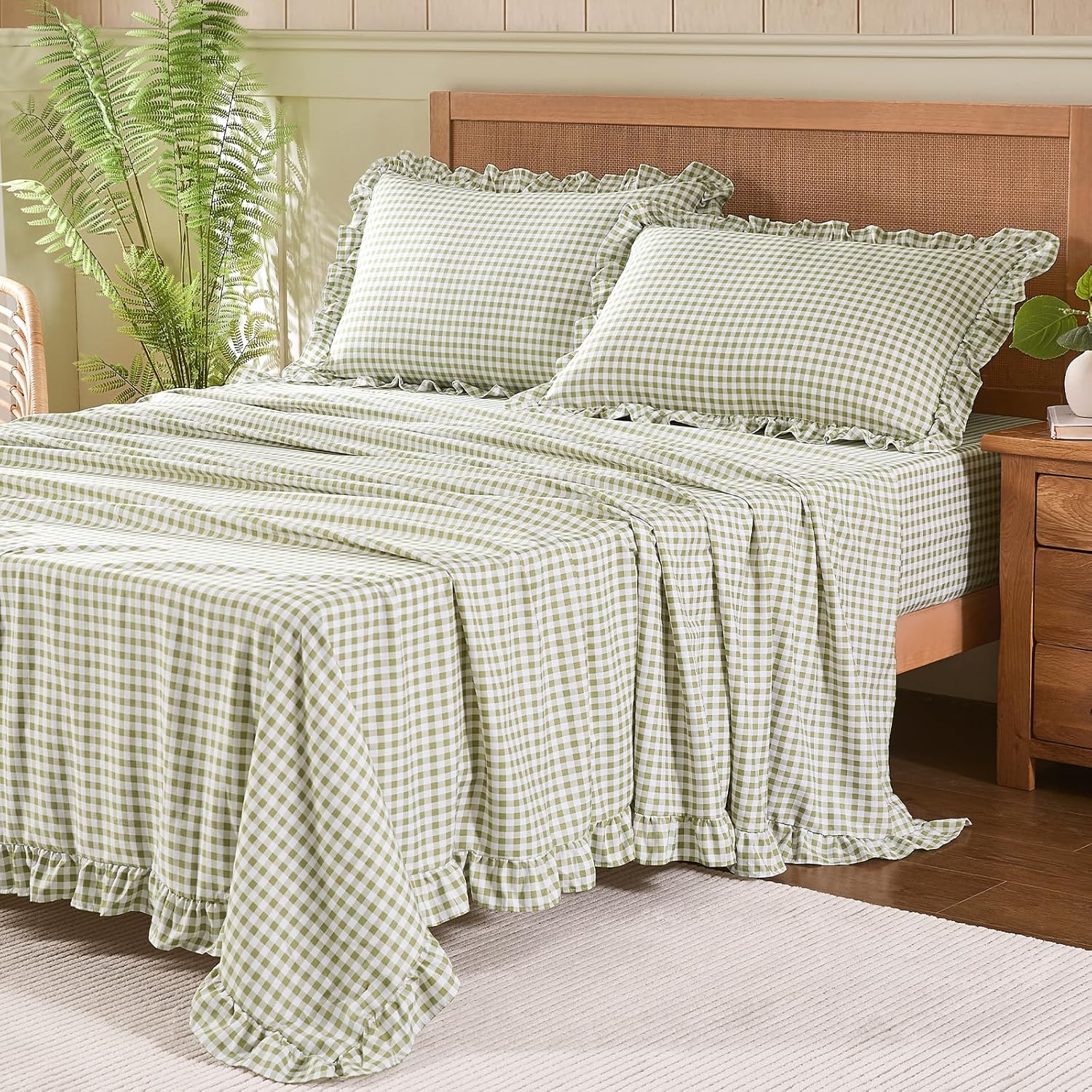 Gingham Queen Sheet Set Lightweight Super Soft Brushed Microfiber Plaid Bed Sheets with 16 Deep Pocket 4 Piece